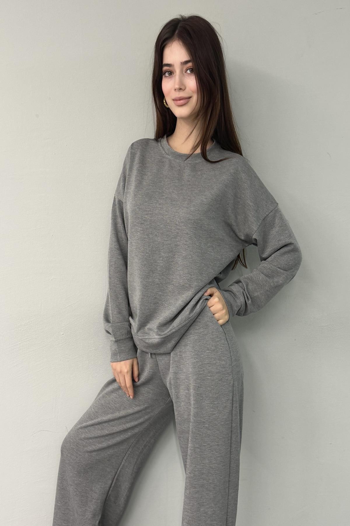 BISİKLET YAKA SIRT DİKİŞ DETAY MODAL SWEAT