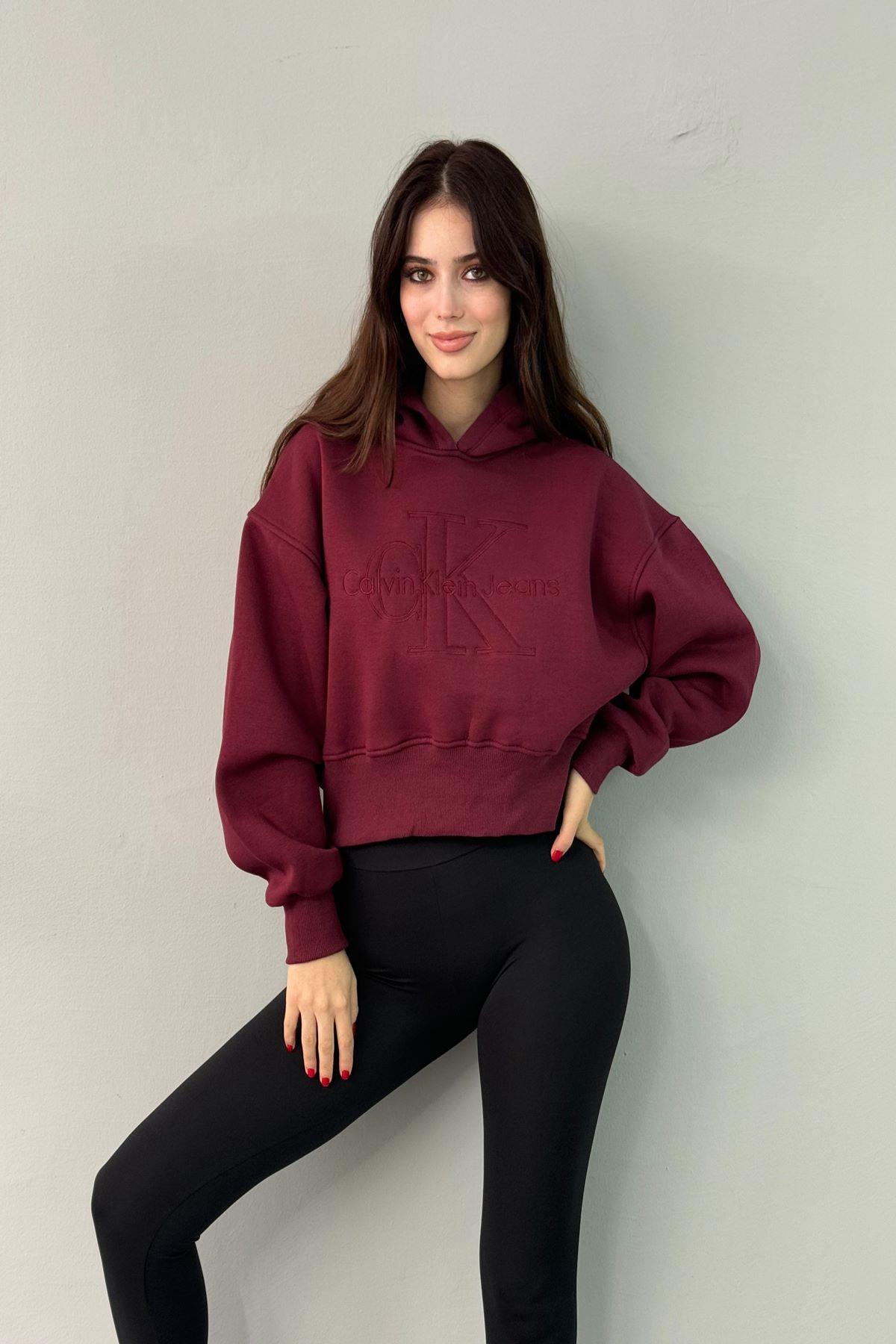 NAKIŞ DETAY KAPŞONLU CROP SWEATSHIRT