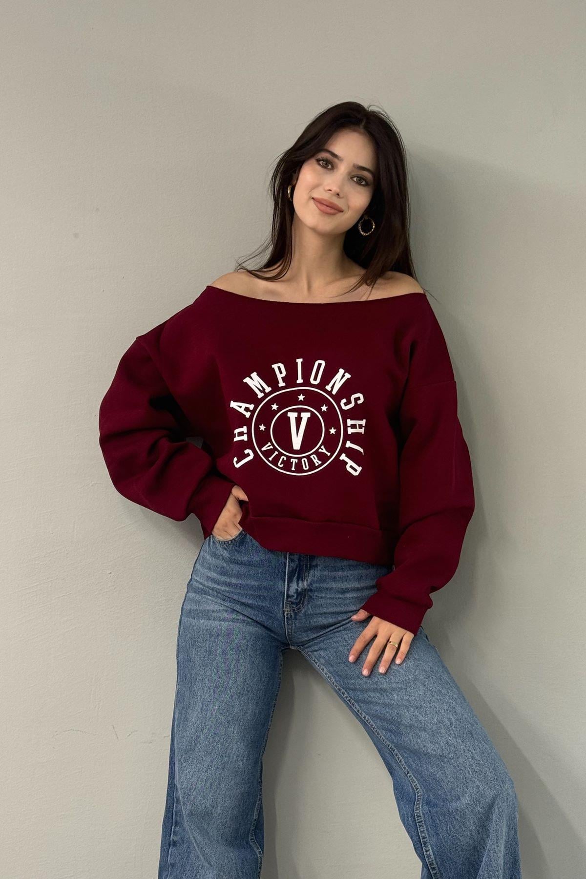 NAKIŞ DETAY SWEATSHIRT