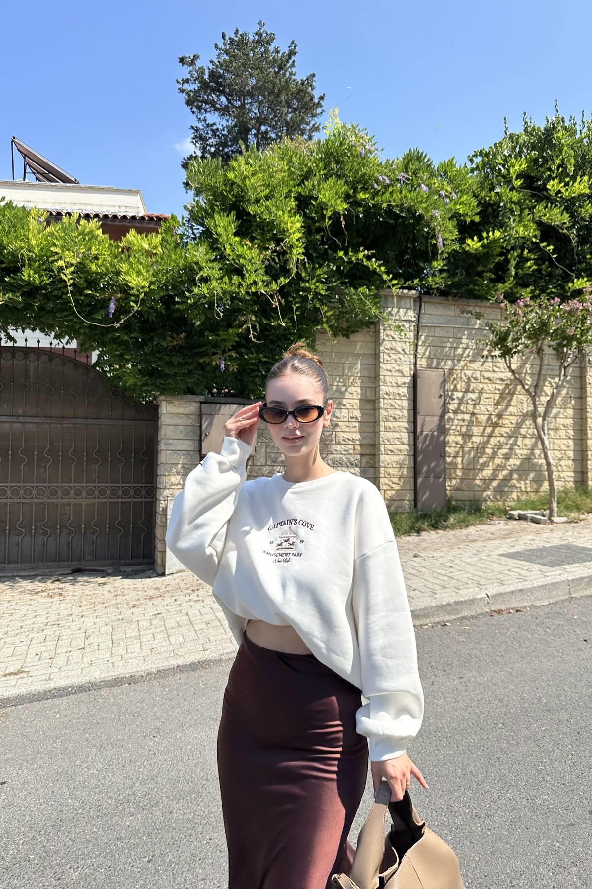 NAKIŞ DETAYLI SWEATSHIRT