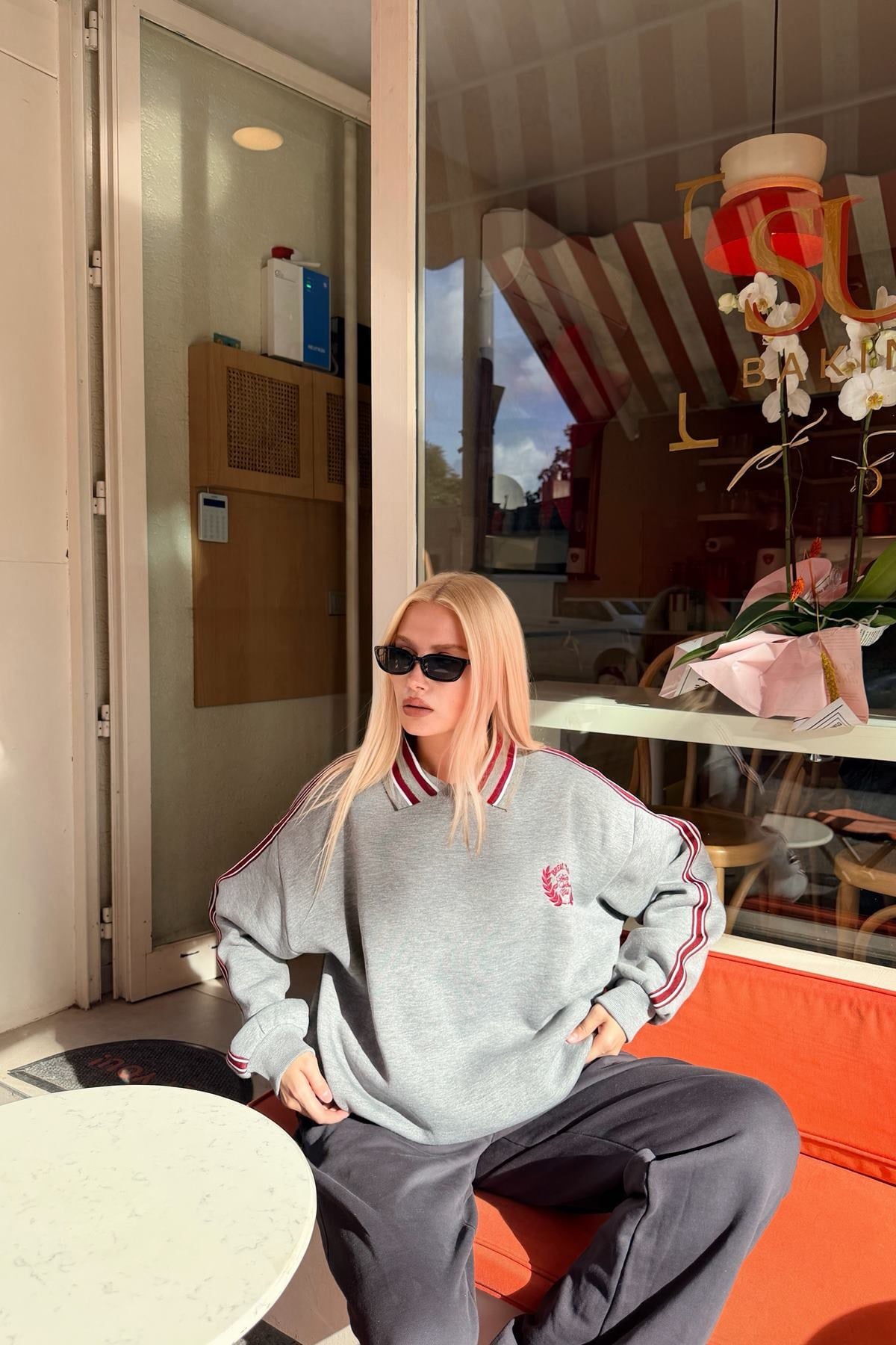 ŞERİT DETAY SWEATSHIRT
