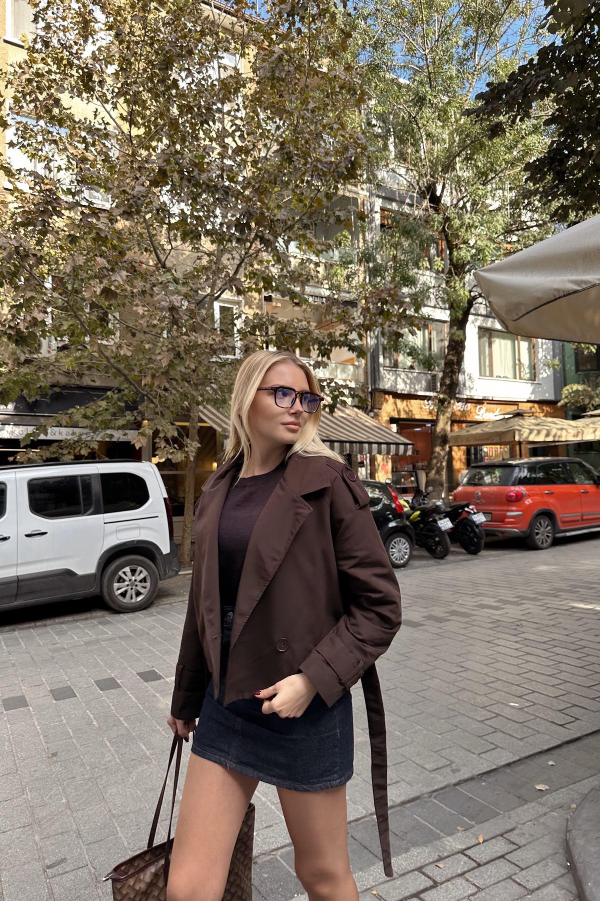 KISA TRENÇ