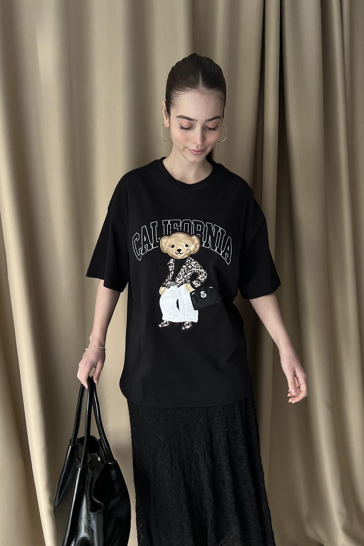 APLİKE AYICIK DETAY TSHIRT