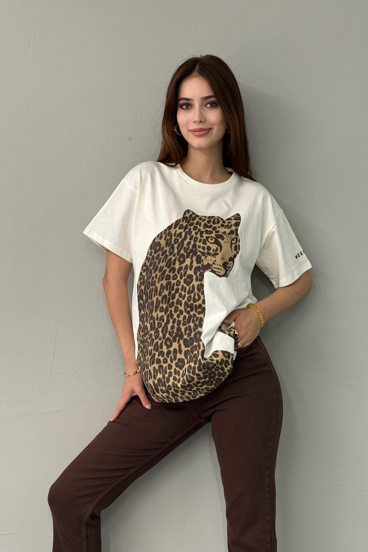 BASKI DETAYLI TSHIRT