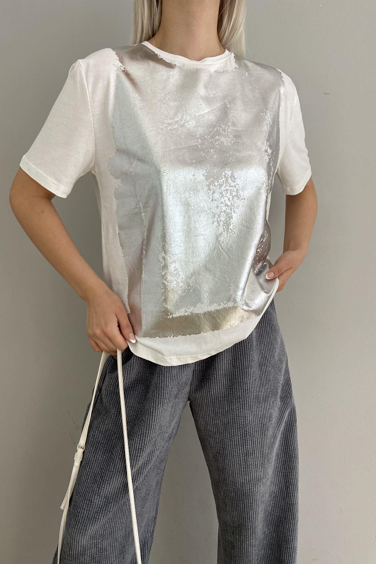 BASKI DETAYLI TSHIRT