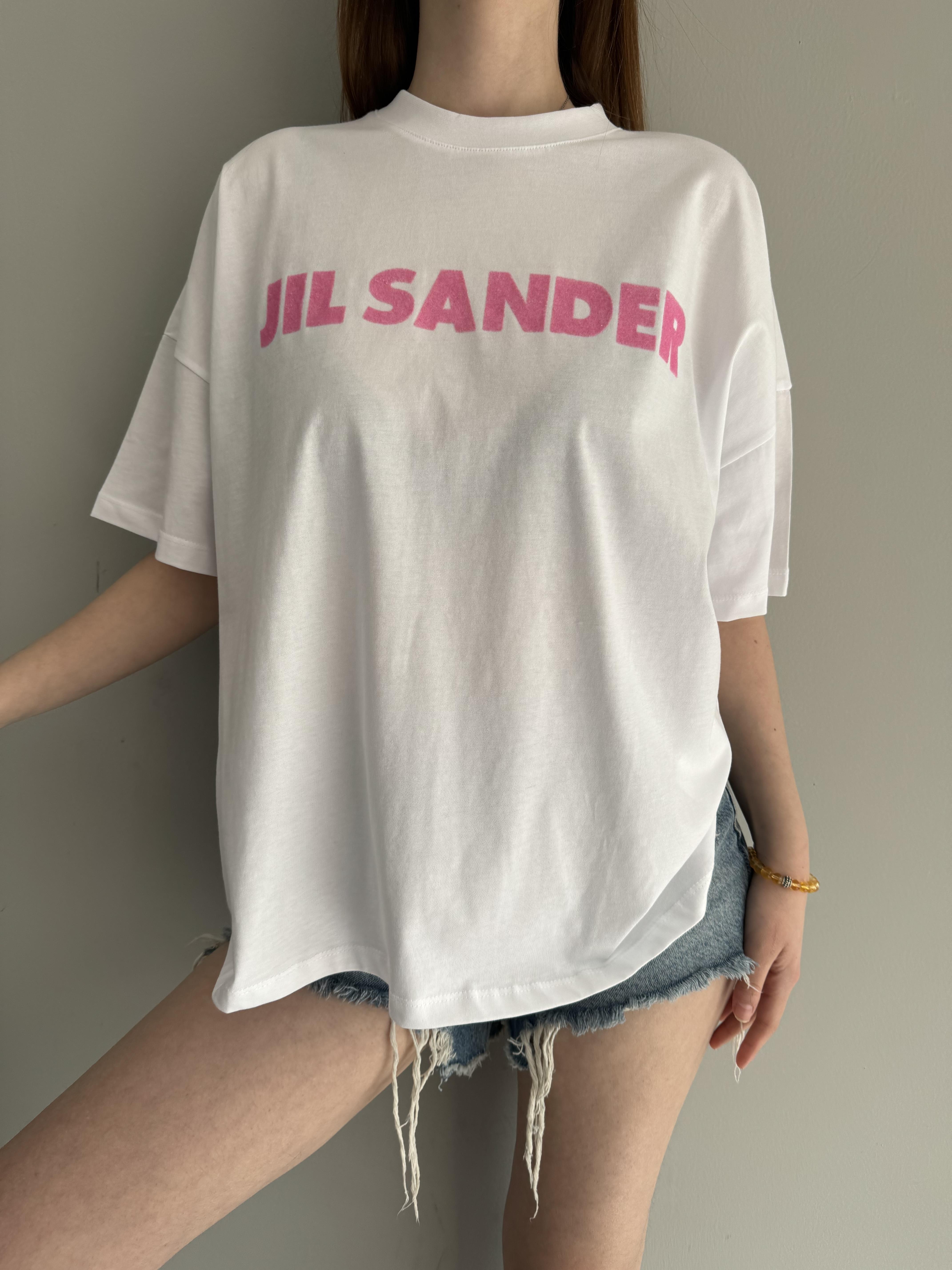 BASKILI DETAYLI TSHIRT