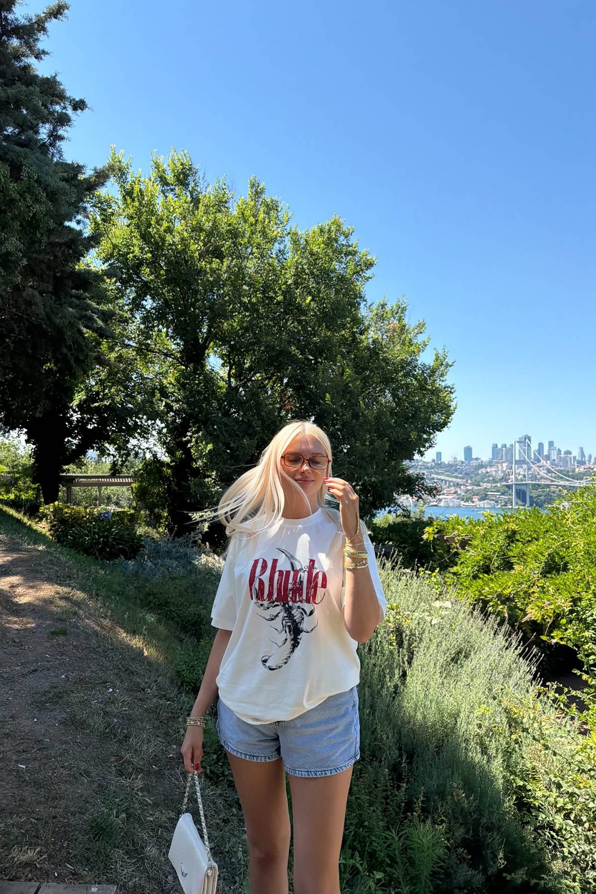 BİSİKLET YAKA BASKILI TSHIRT
