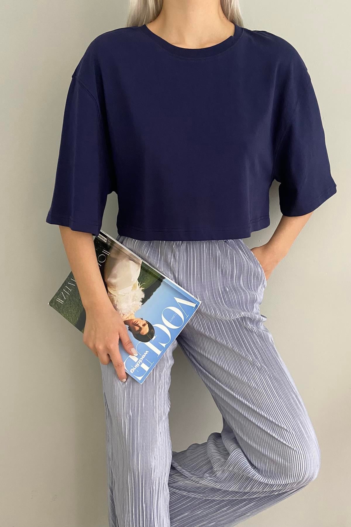 BİSİKLET YAKA CROP TSHIRT