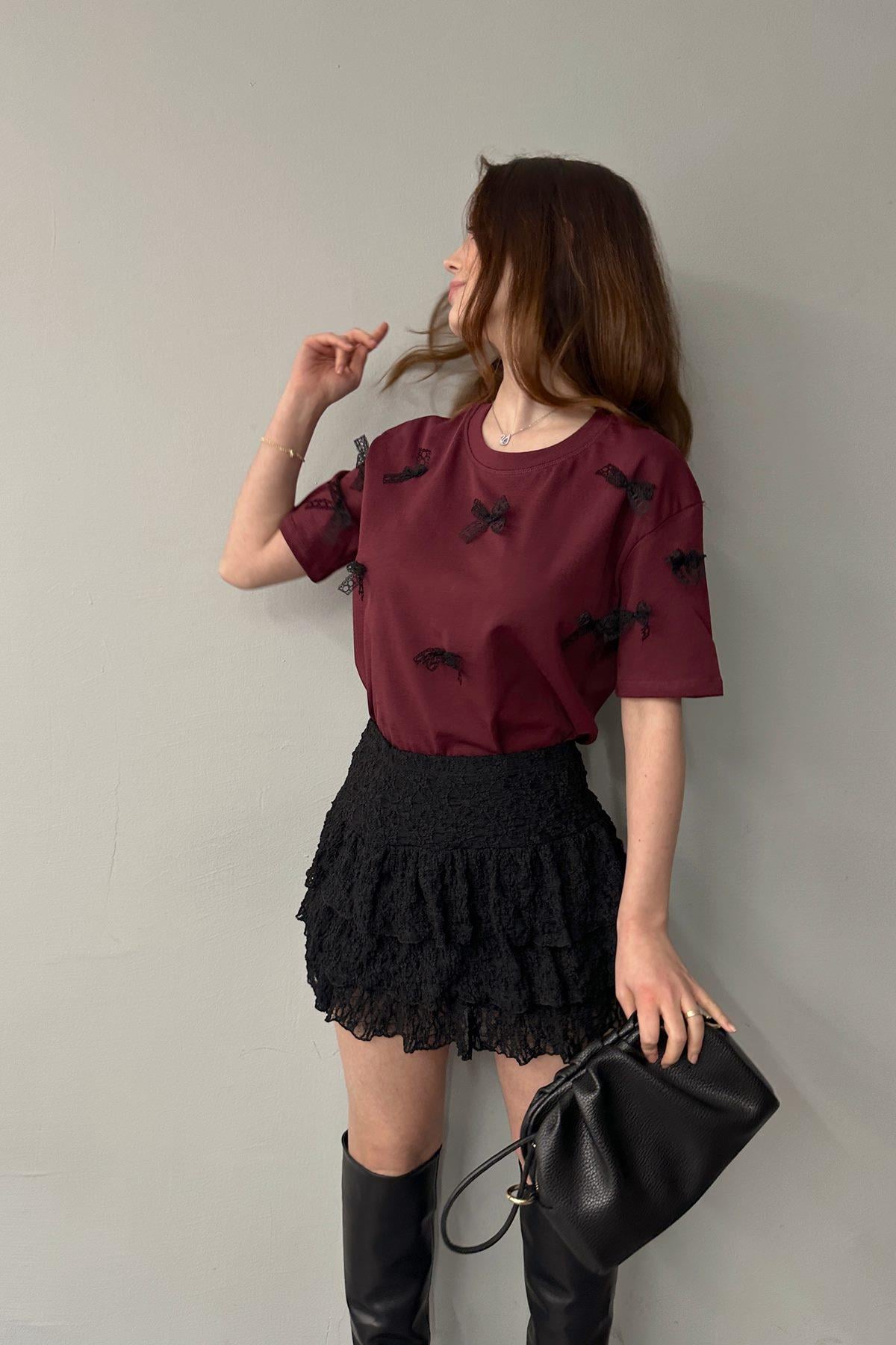 BİSİKLET YAKA FİYONK DETAY TSHIRT