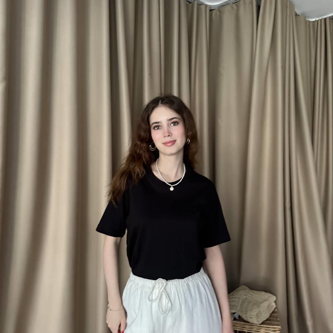 BİSİKLET YAKA NAKIŞ DETAYLI TSHIRT