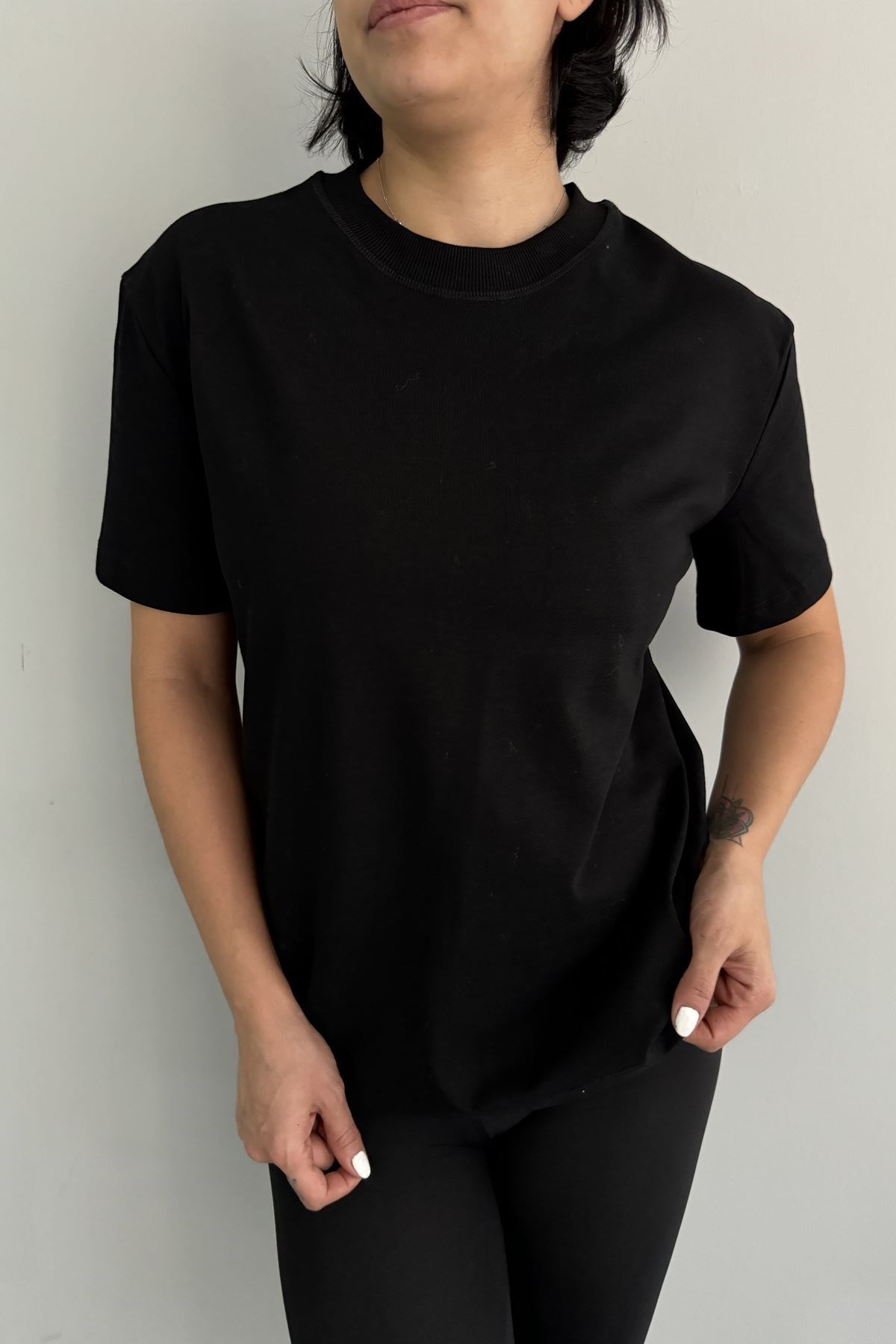 BİSİKLET YAKA TSHIRT