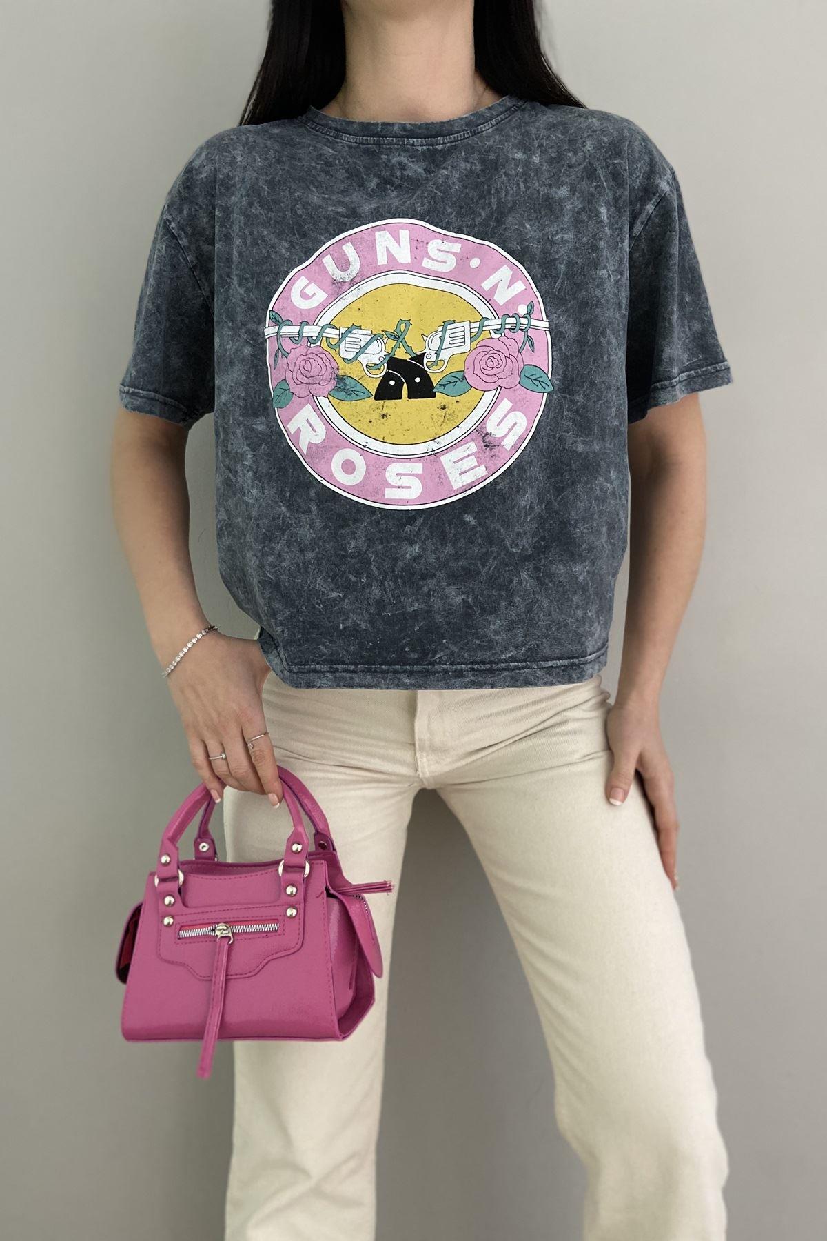 GUNS ROSES BASKILI TSHIRT