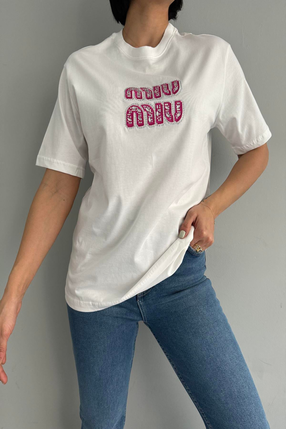 NAKIŞ PUL DETAYLI TSHIRT