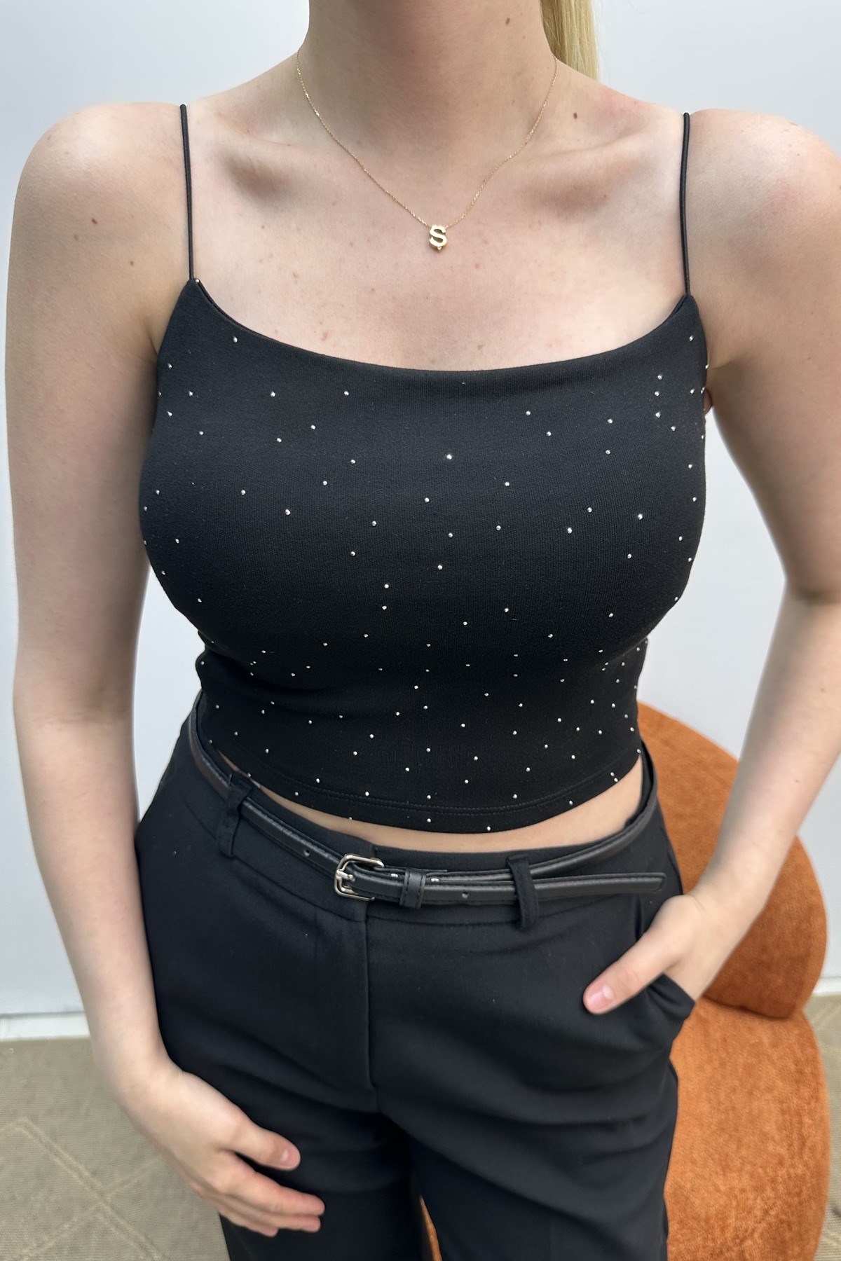 TAŞ DETAY CROP TSHIRT
