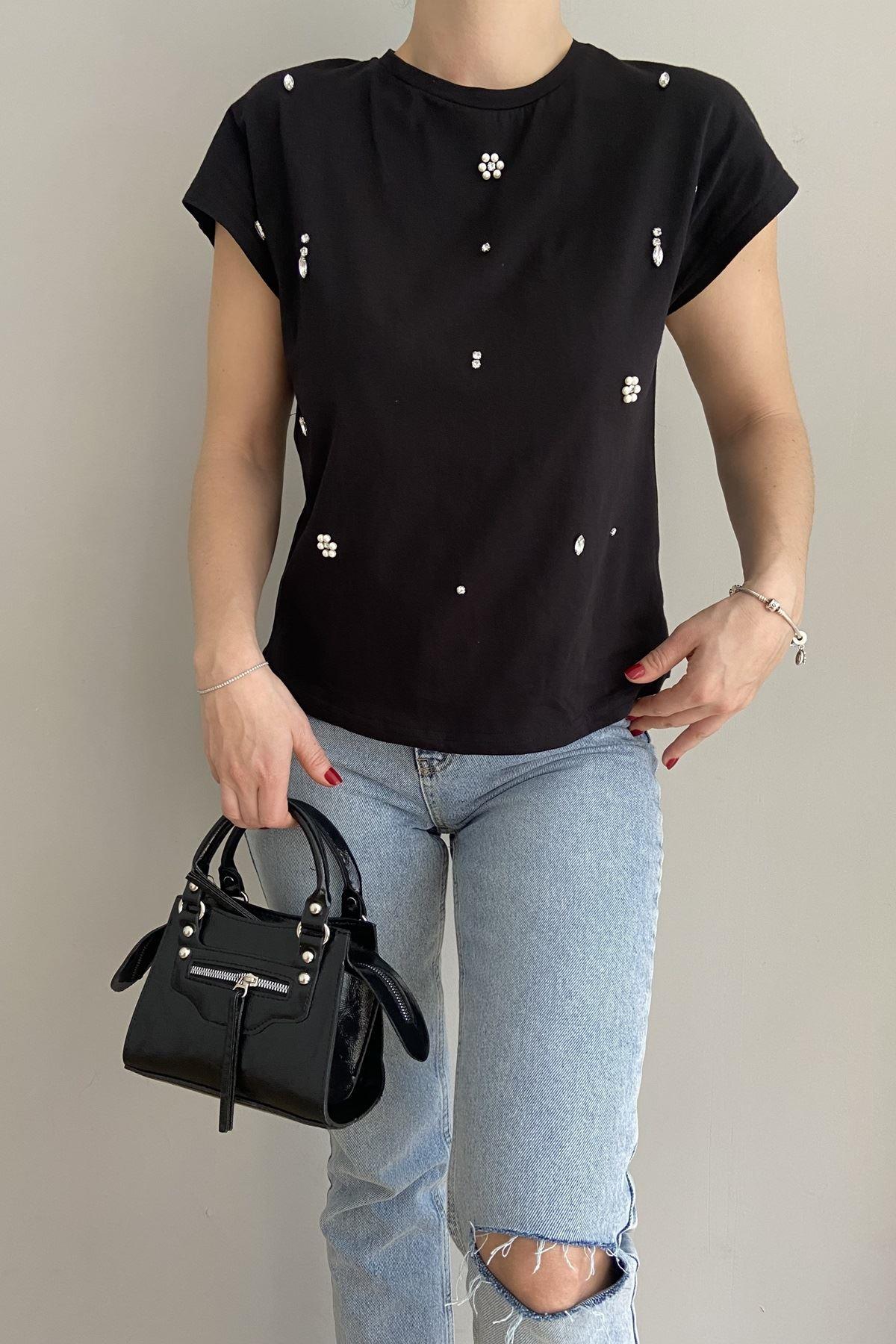 TAŞ DETAY TSHIRT