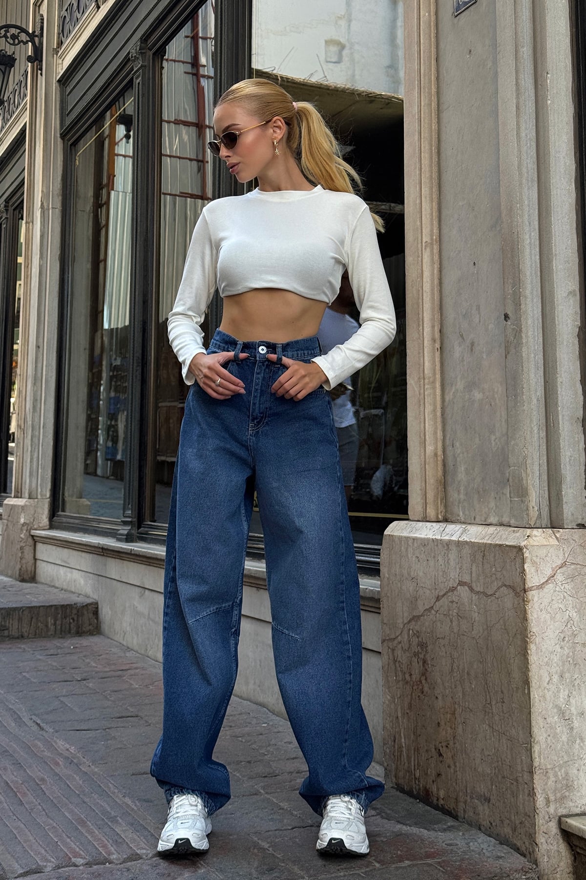 Kadın Koyu Mavi 5 Cepli Bol Paça Baggy Jean VS00711