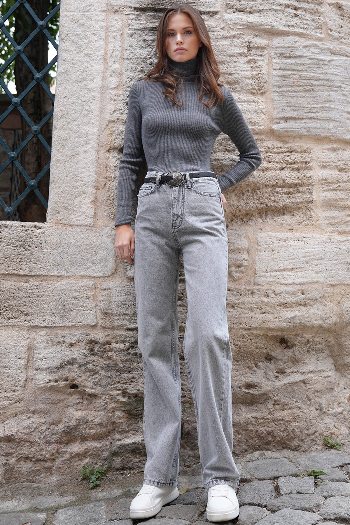 Kadın Duman Grisi 5 Cepli Yüksek Bel Düz Paça Jean VS01205