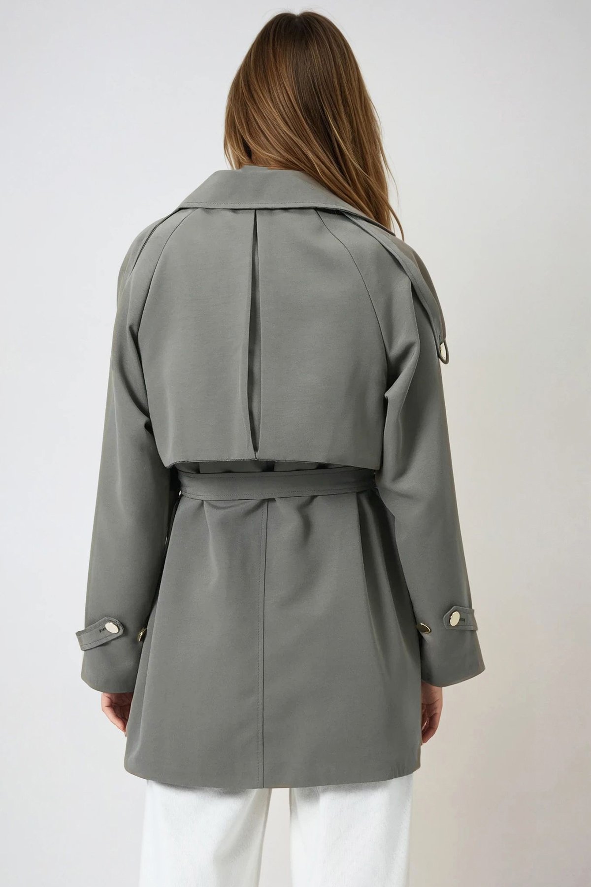 Kadın Haki Çift Cepli  Astarlı Kemerli Omuzu Ve Beli Apoletli Trençkot VS01026