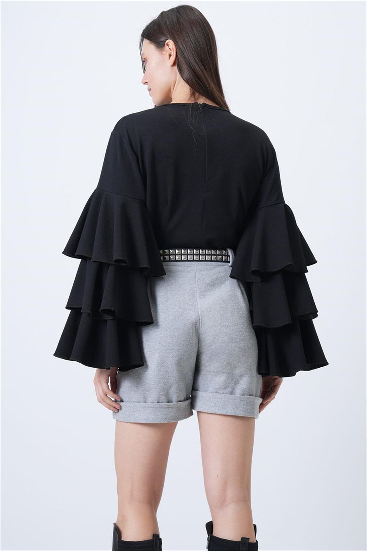 Kadın Açık Gri Duble Paça Çift Cepli Kışlık Kaşe Şort Alc-X13297