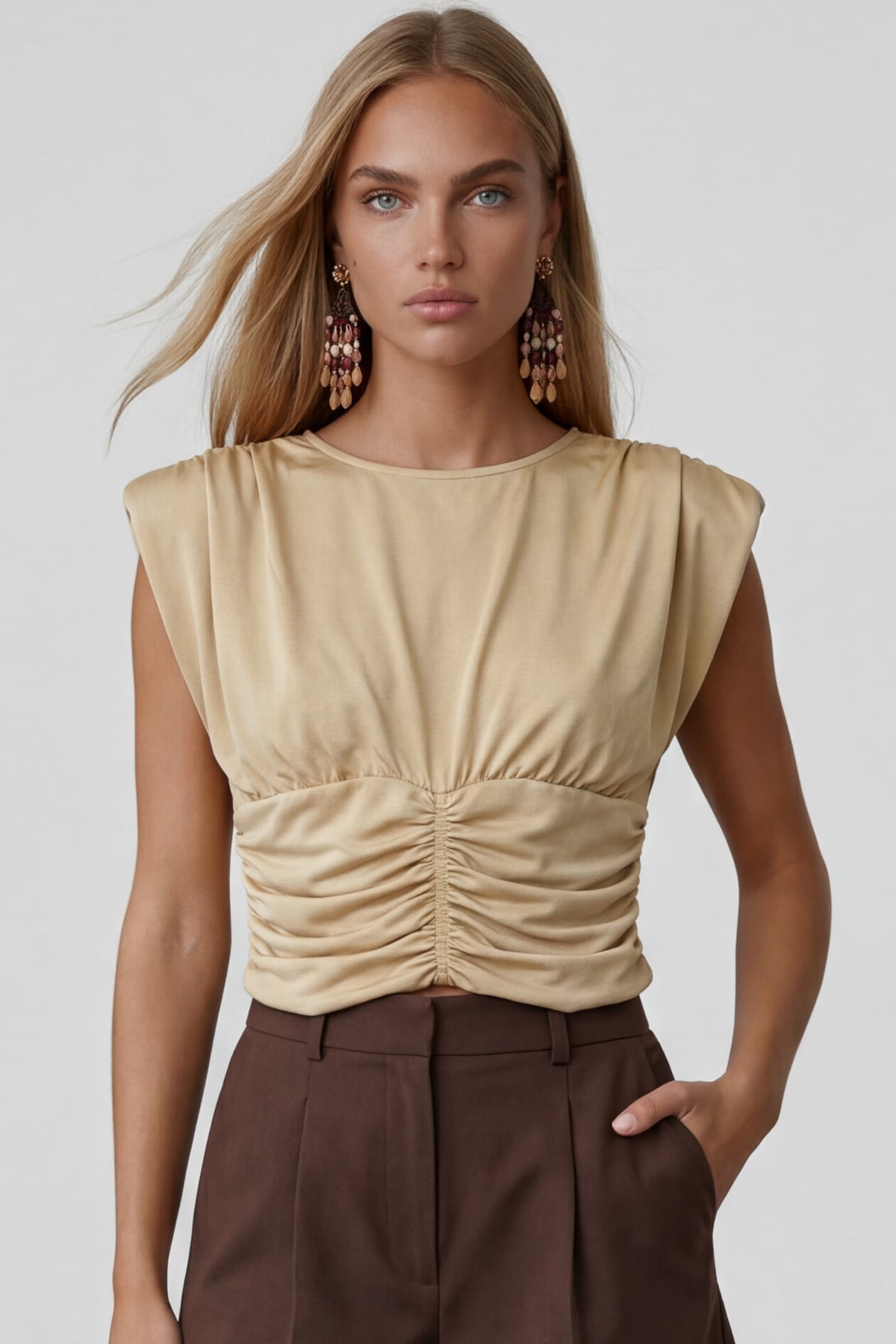 Kadın Bej Bisiklet Yaka Drape Detaylı Vatkalı Sandy Bluz Alc-X15485