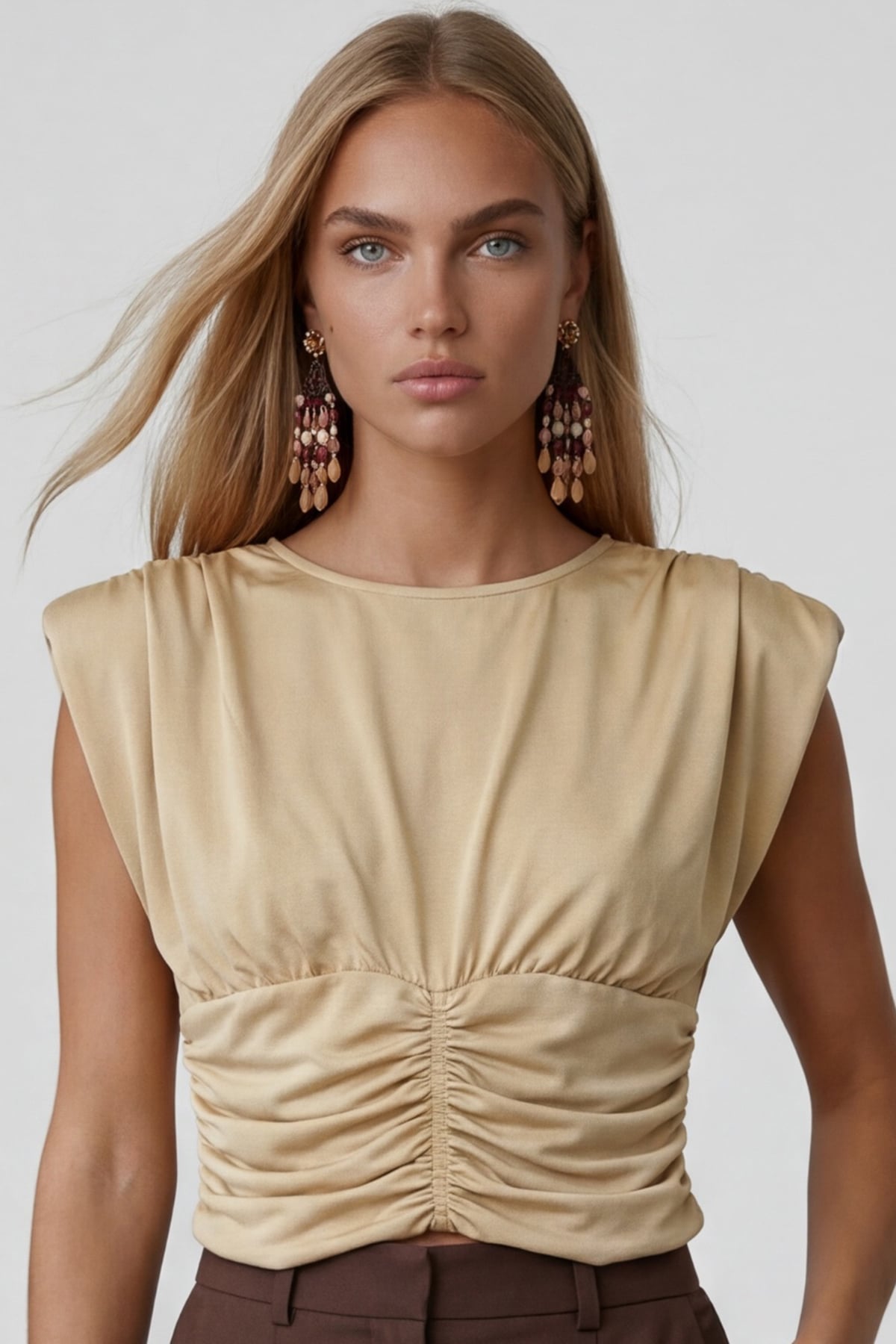Kadın Bej Bisiklet Yaka Drape Detaylı Vatkalı Sandy Bluz Alc-X15485