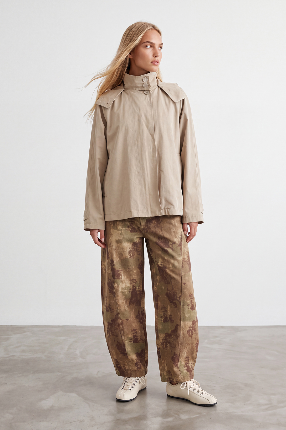 Kadın Bej Kapişonlu Gizli Patlı Oversize Trençkot Alc-X15637
