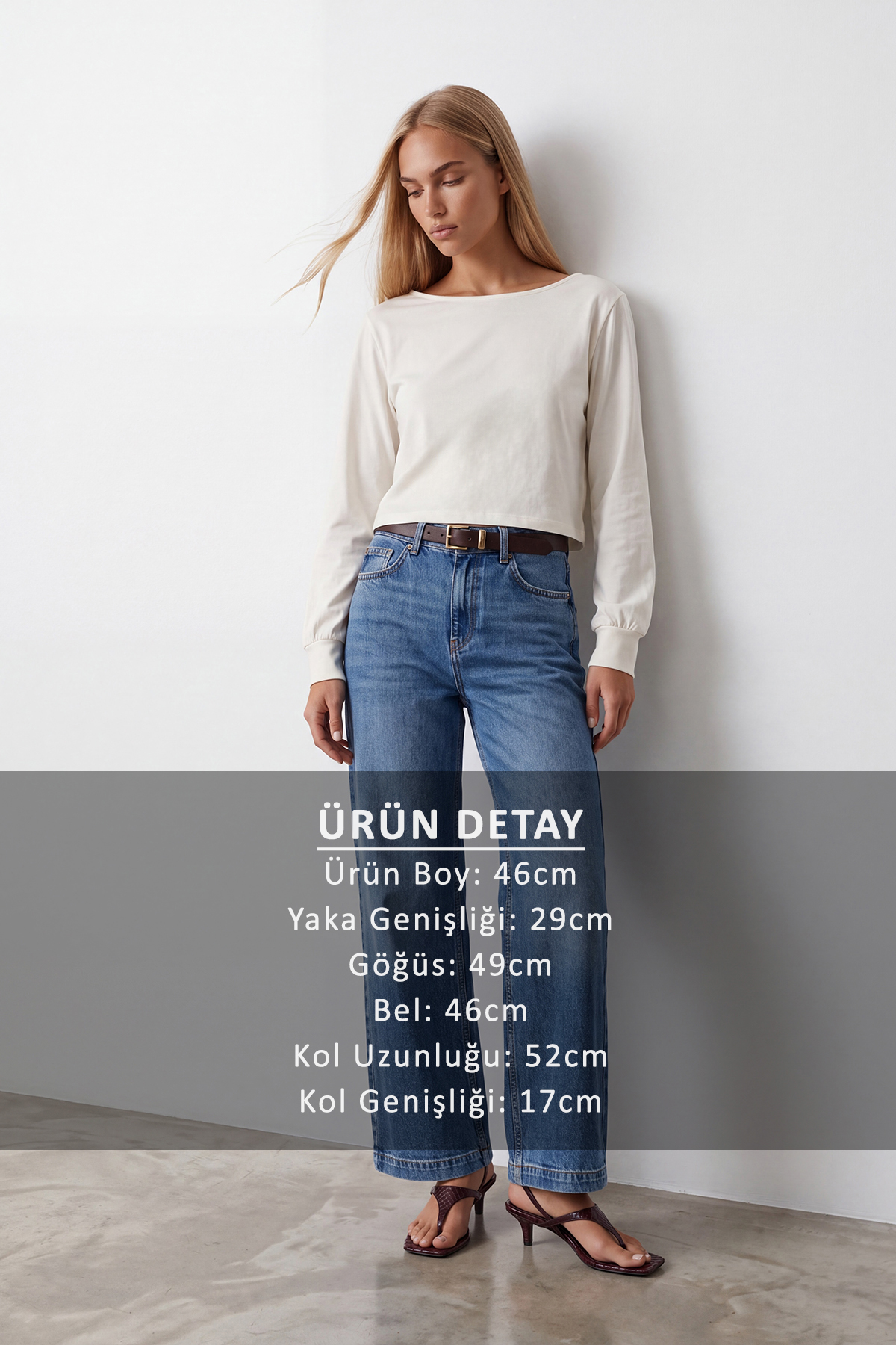 Kadın Beyaz Kayık Yaka Kolları Manşetli Bluz ALC-X14393