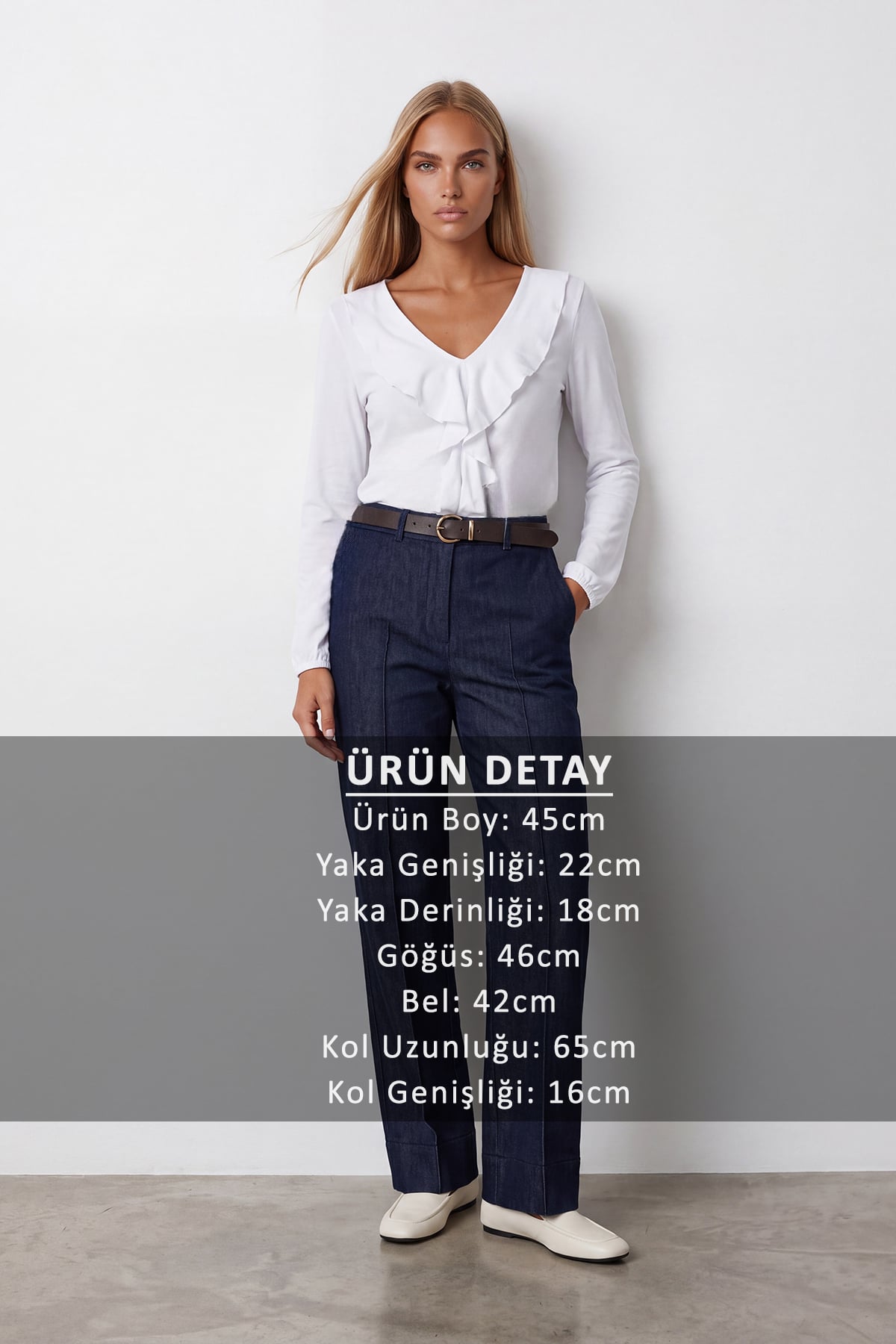 Kadın Beyaz V Yaka Önü Fırfırlı Bluz Alc-X14361