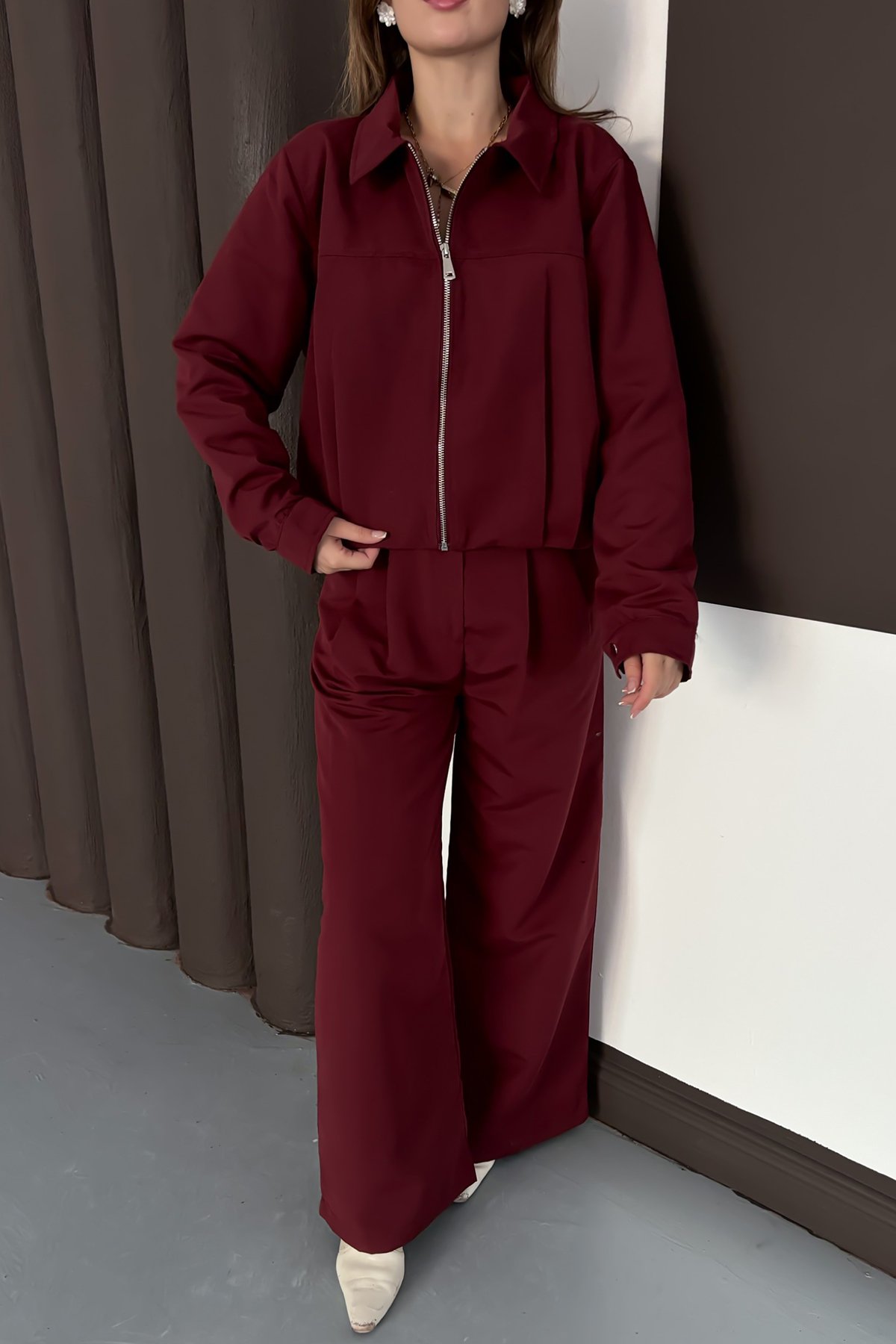 Kadın Bordo Fermuar Kapamalı Astarlı Ceket Bol Paça Pantolon Takım VS01564