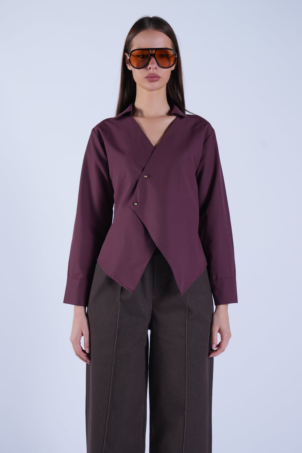 Kadın Bordo V Yaka Asimetrik Kesim Düğme Detaylı Poplin Gömlek Alc-X15118