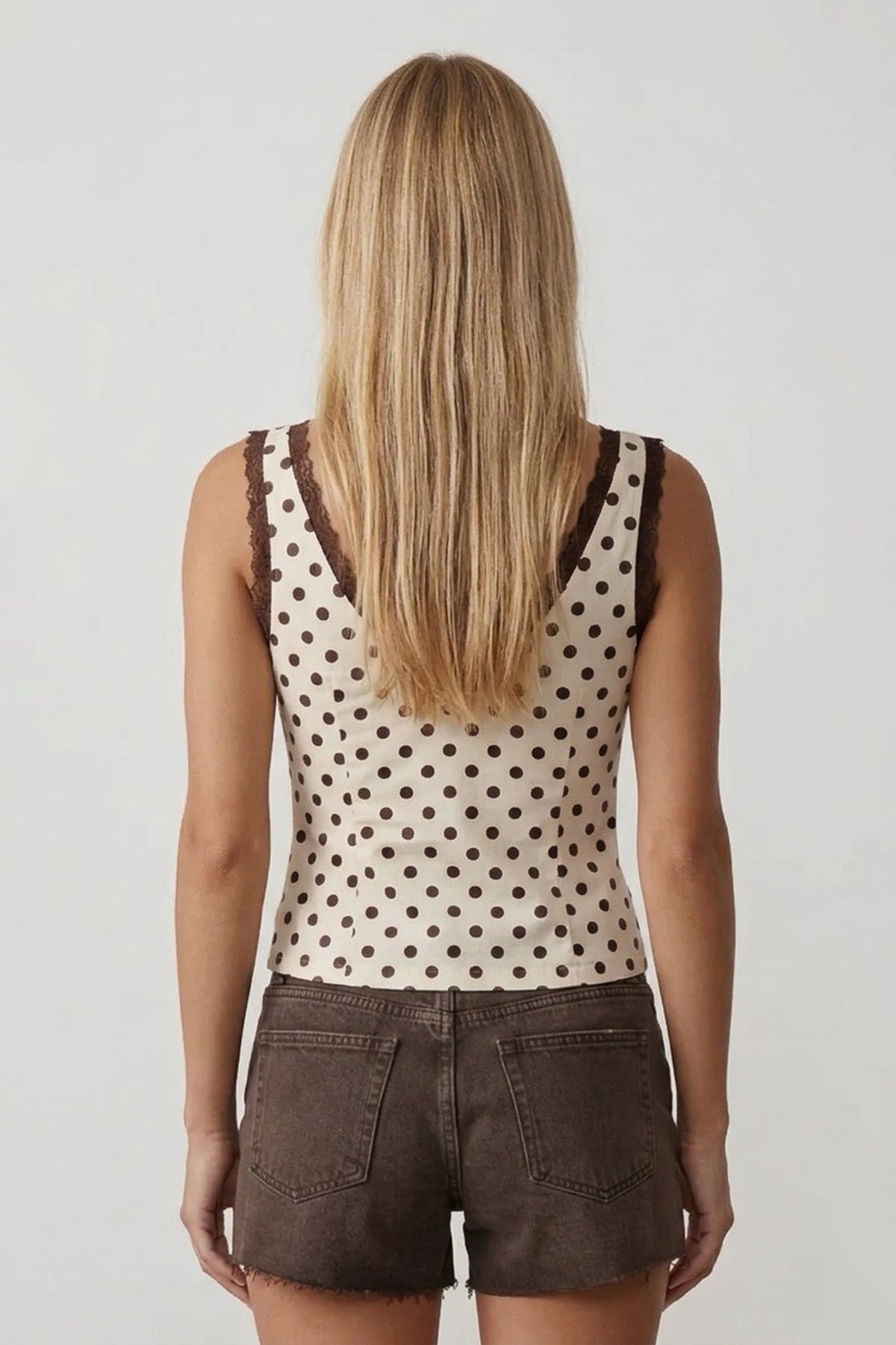 Kadın Ekru Kahve Askılı Drape Detaylı Puantiyeli Crop Bluz Alc-X15484