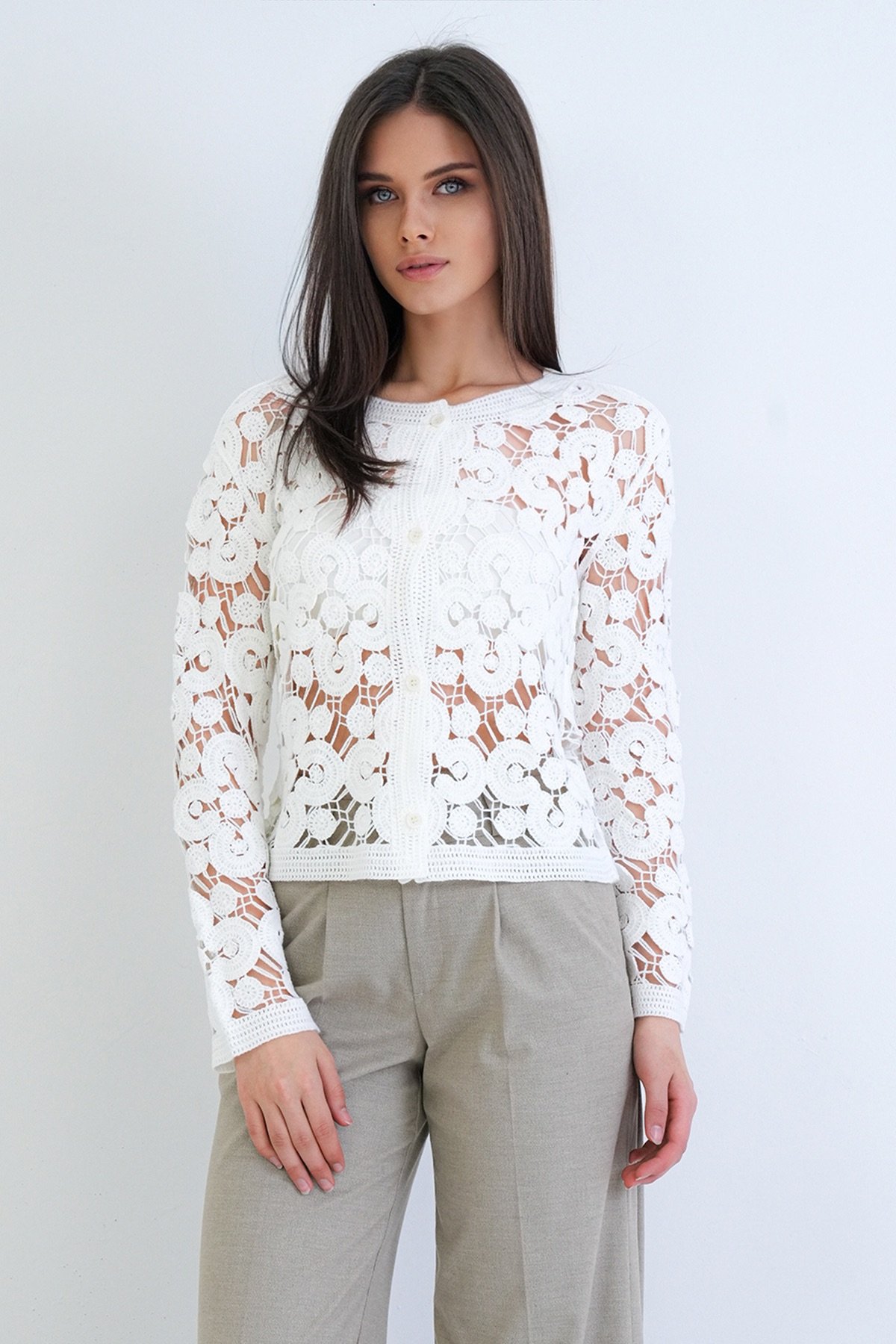 Kadın Ekru Önü Düğmeli Motif Desenli Dantel Triko Ceket Alc-X15279