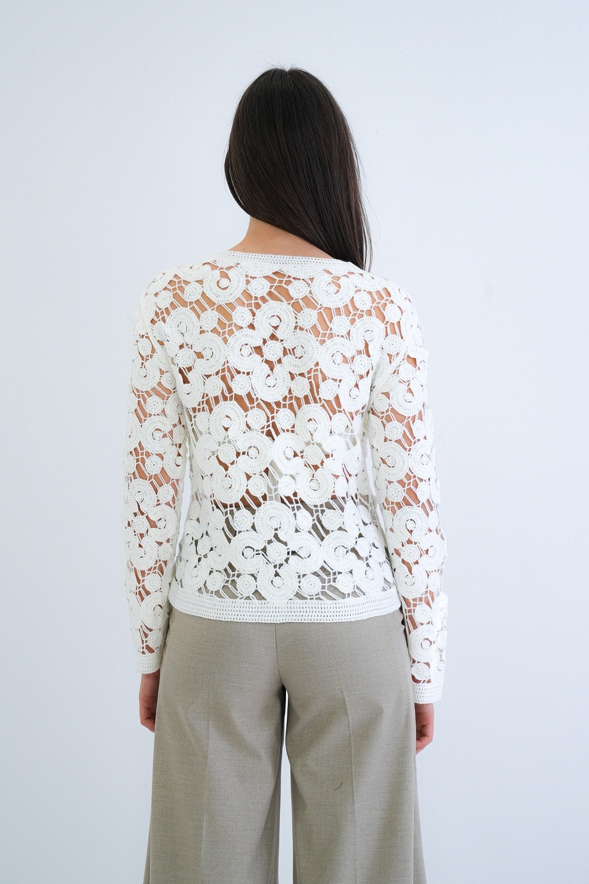 Kadın Ekru Önü Düğmeli Motif Desenli Dantel Triko Ceket Alc-X15279