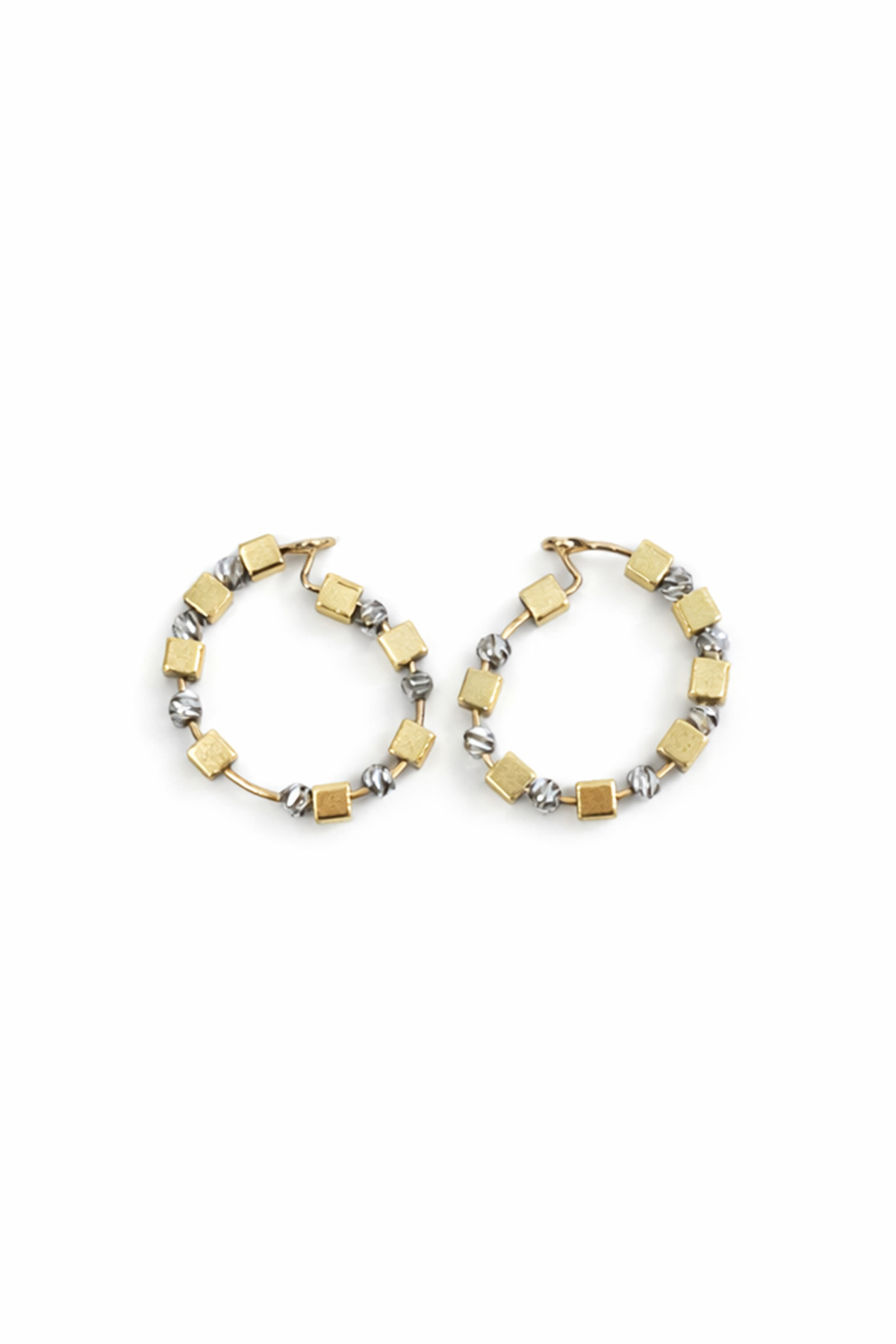 Kadın Gold-Silver Kombine Dorika Ve Küp Taşlı Çelik Halka Küpe Alc-X15353