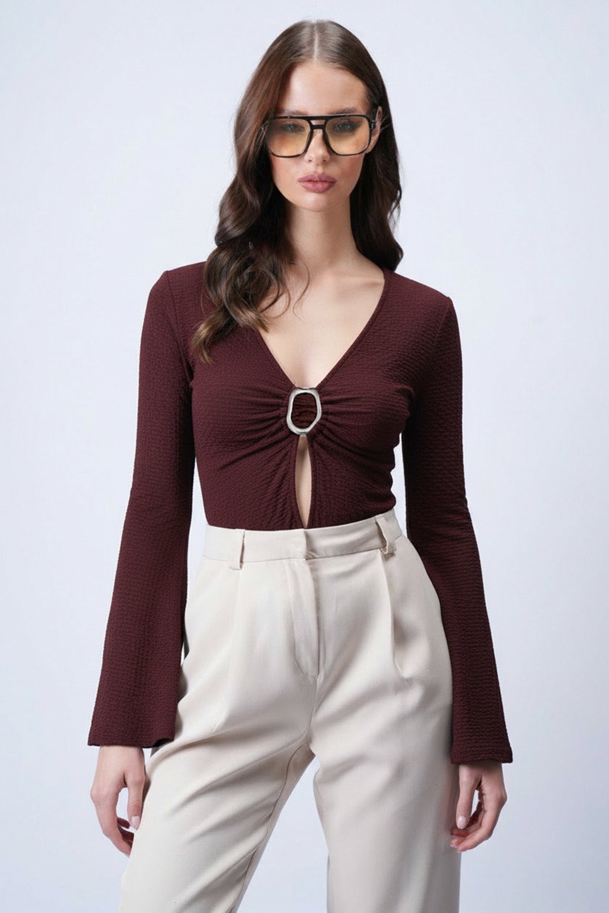 Kadın Kahverengi Aksesuar Detaylı İspanyol Kol Dokulu Bluz Alc-X15246