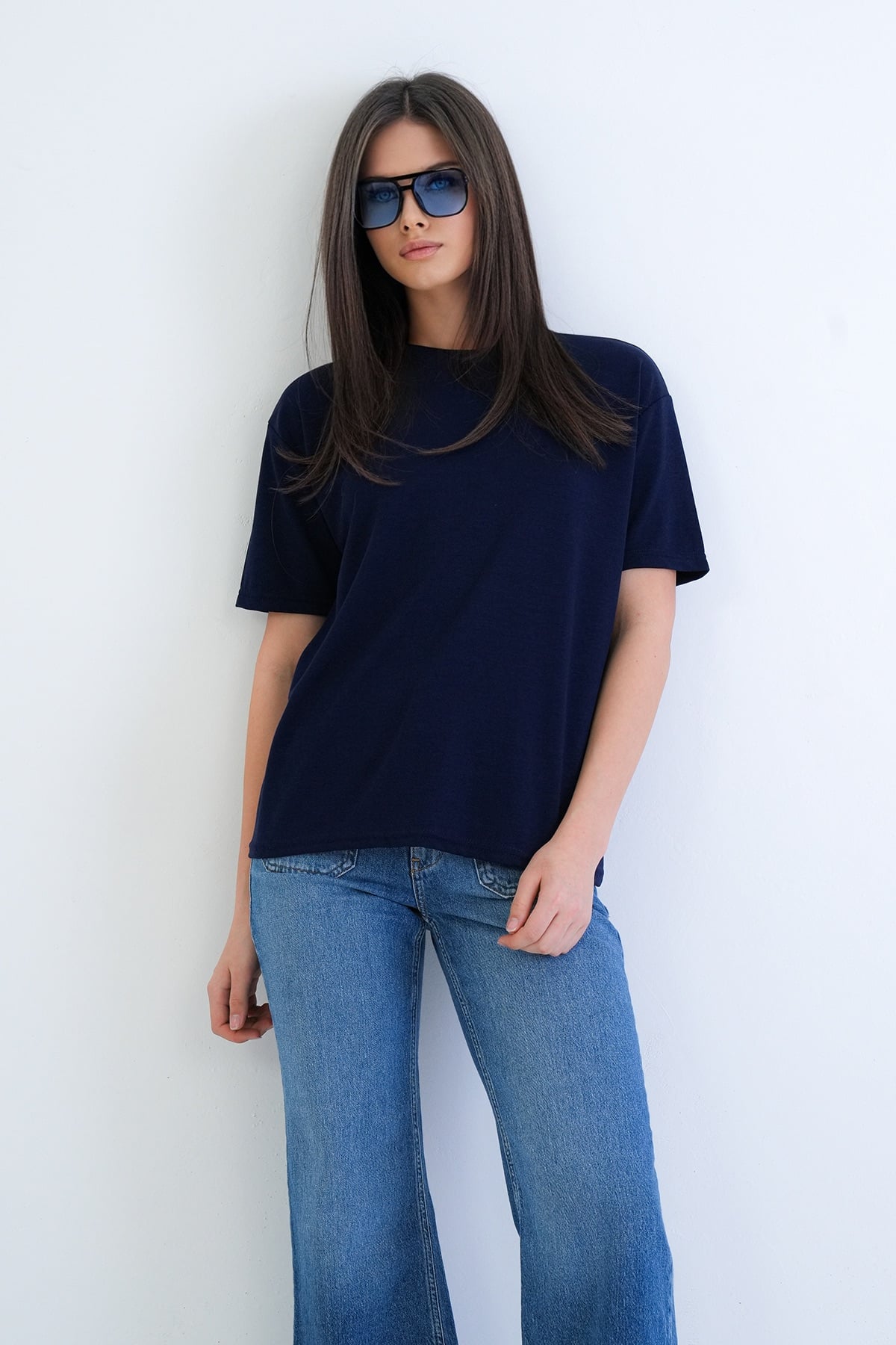 Kadın Lacivert Bisiklet Yaka Oversize T-Shirt Alc-X15262