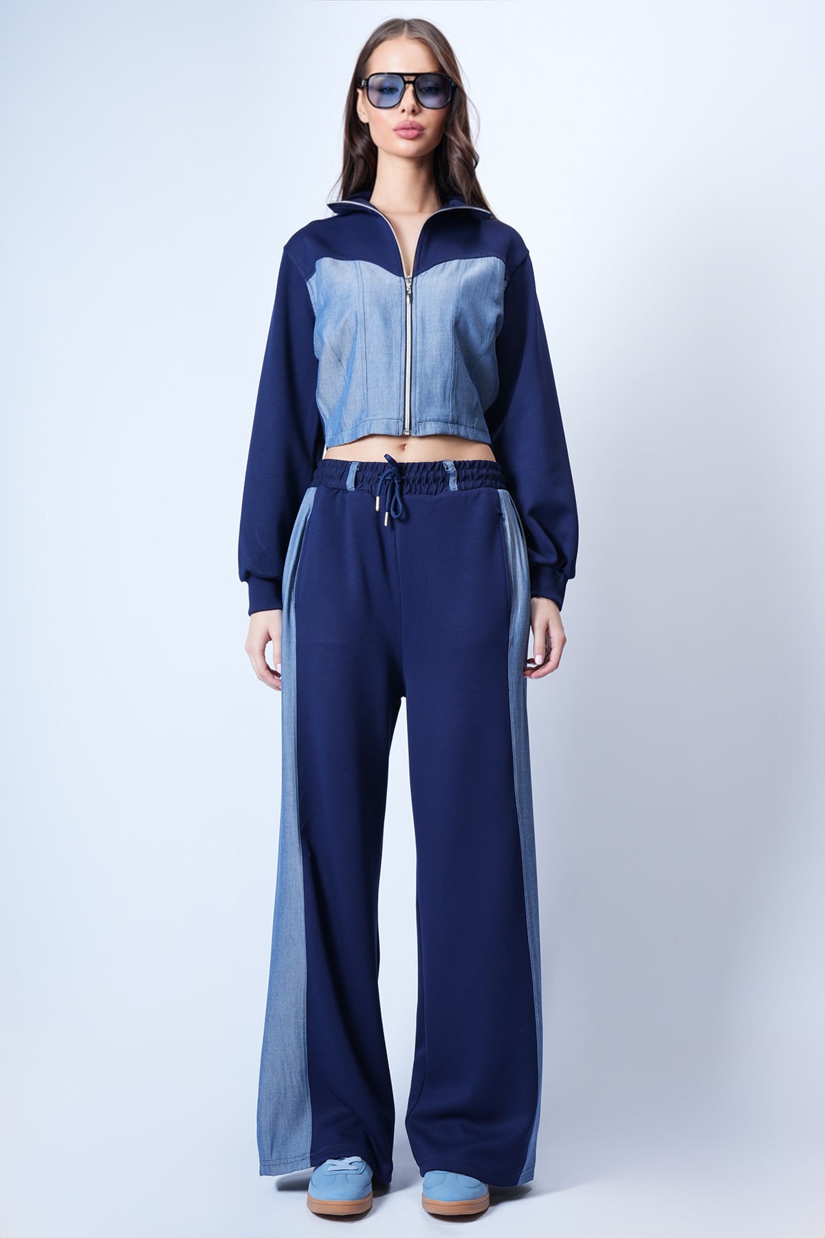 Kadın Lacivert Dik Yaka Dokuma Garnili Örme Crop Sweat Ve Çift Cepli Pantolon Takım Alc-X15087
