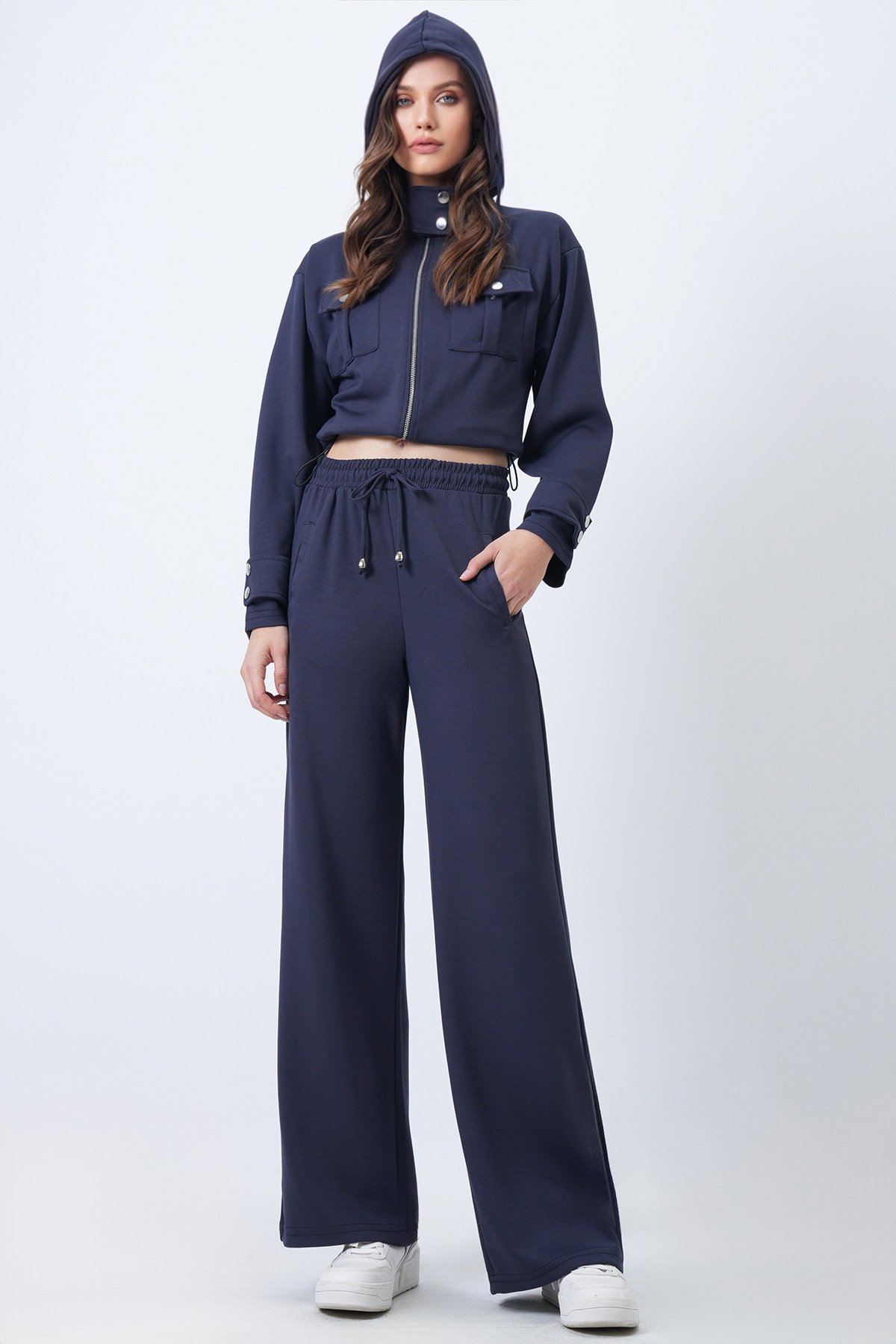 Kadın Lacivert Kapüşonlu Çift Cepli Ceket Ve Beli Lastikli Pantolon Takım Vs01710