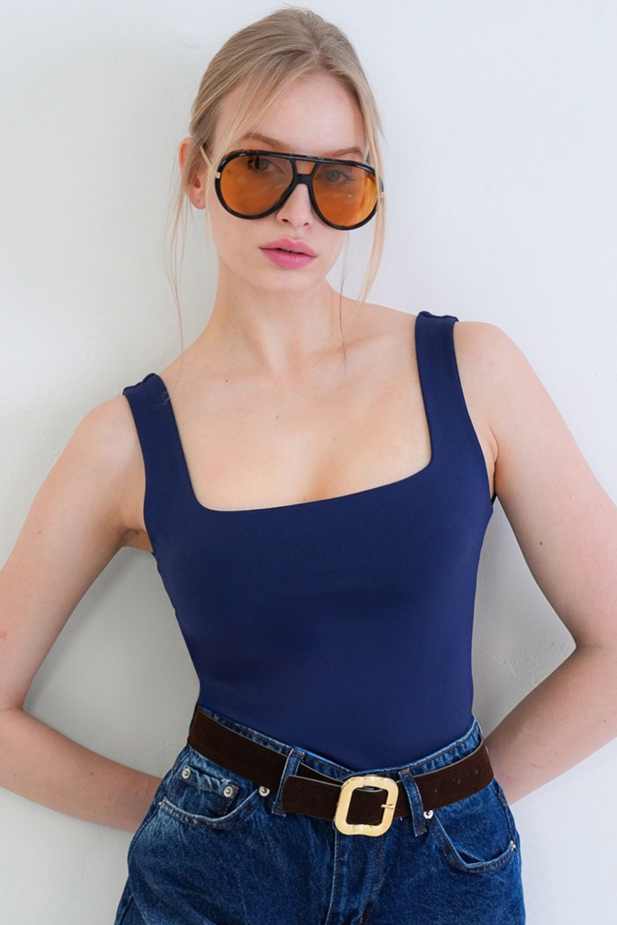 Kadın Lacivert Kare Yaka İnce Askılı Sandy Kumaş Bluz Alc-X13453