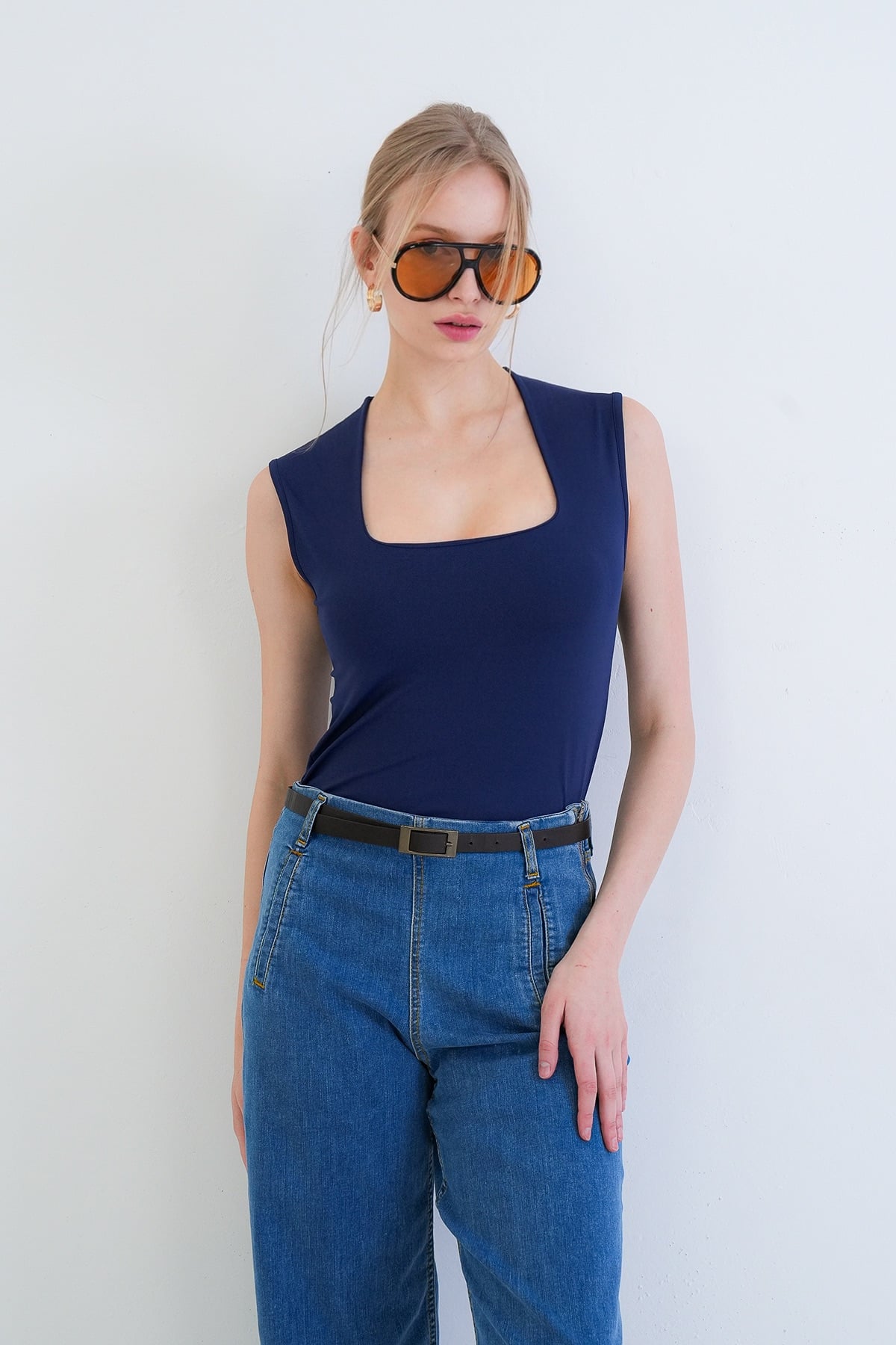 Kadın Lacivert Kare Yaka Kalın Askılı Sandy Bluz Alc-X13449