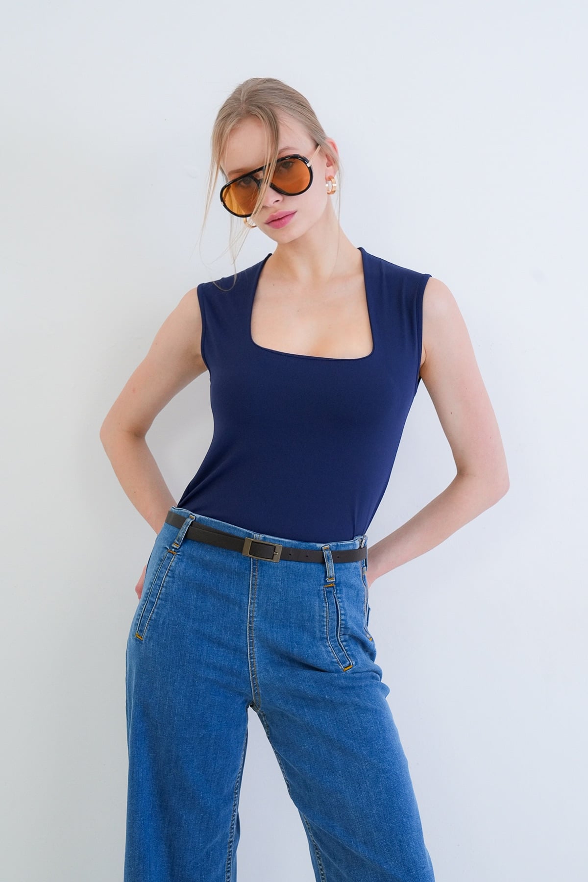 Kadın Lacivert Kare Yaka Kalın Askılı Sandy Bluz Alc-X13449