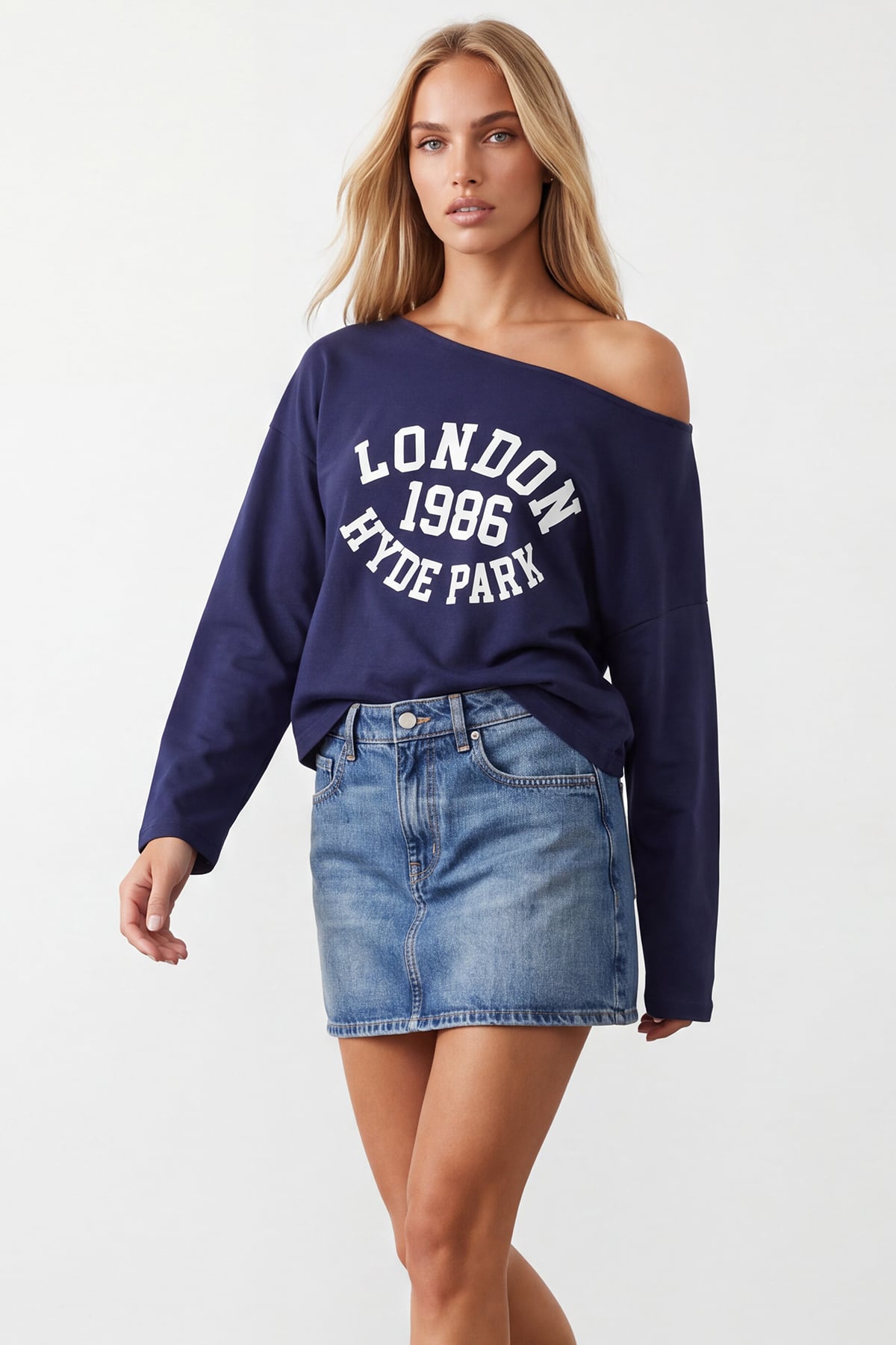 Kadın Lacivert Kayık Yaka Baskılı Modal Sweatshirt Alc-X15728
