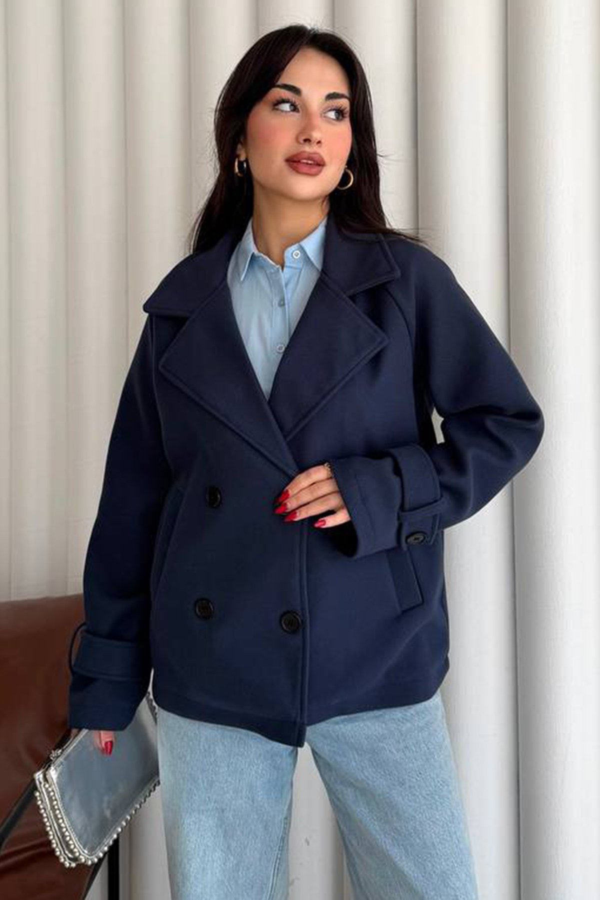 Kadın Lacivert Kruvaze Yaka Çift Cepli Düğmeli Astarlı Kaban VS01632
