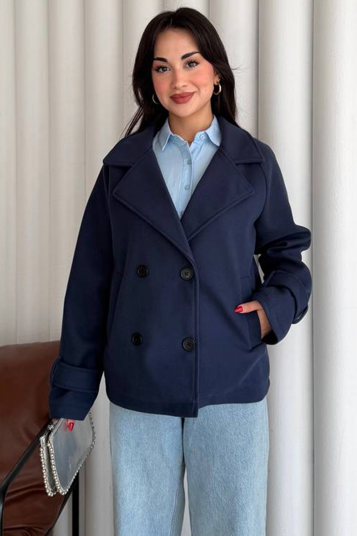 Kadın Lacivert Kruvaze Yaka Çift Cepli Düğmeli Astarlı Kaban VS01632