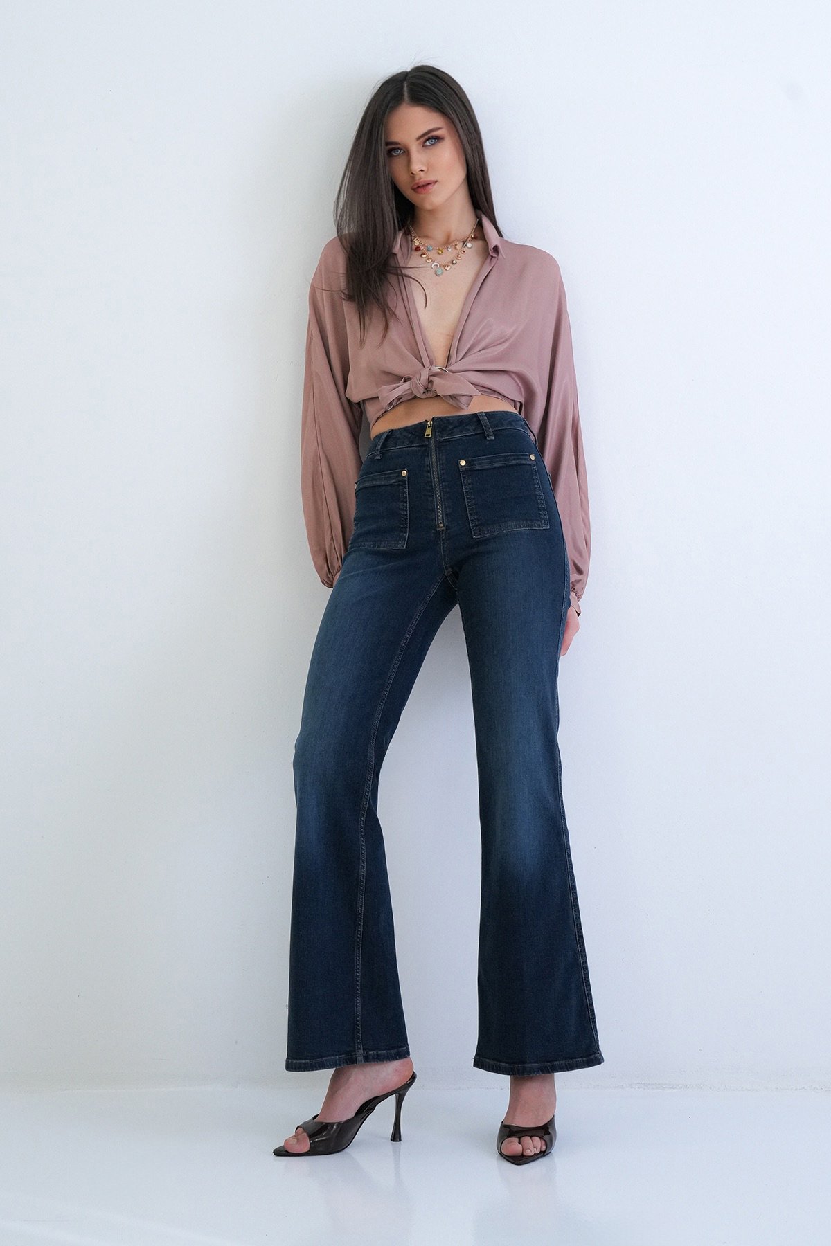 Kadın Lacivert Likralı Fermuar Ve Cep Detaylı Yıkamalı Jean Pantolon Alc-X15288