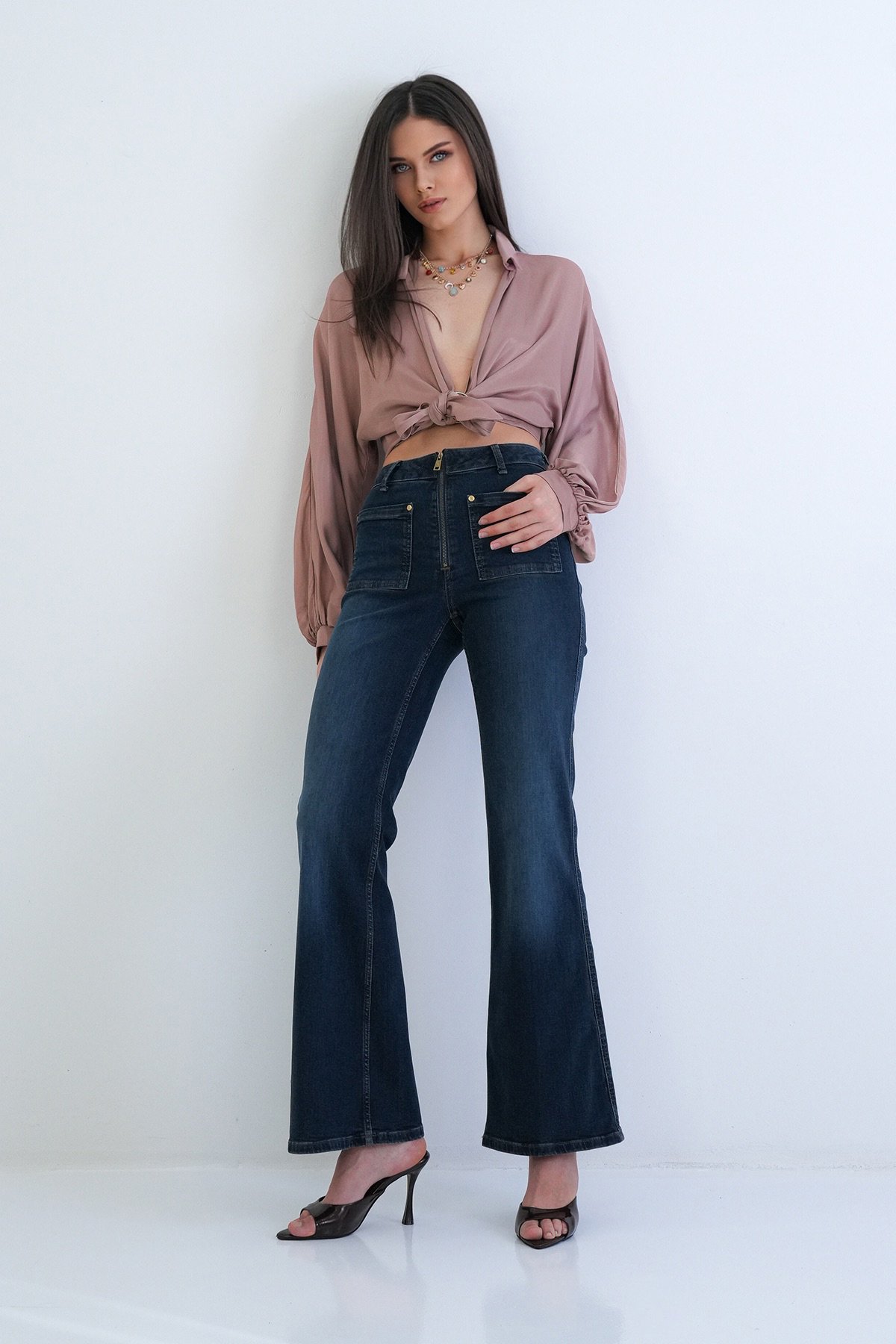 Kadın Lacivert Likralı Fermuar Ve Cep Detaylı Yıkamalı Jean Pantolon Alc-X15288