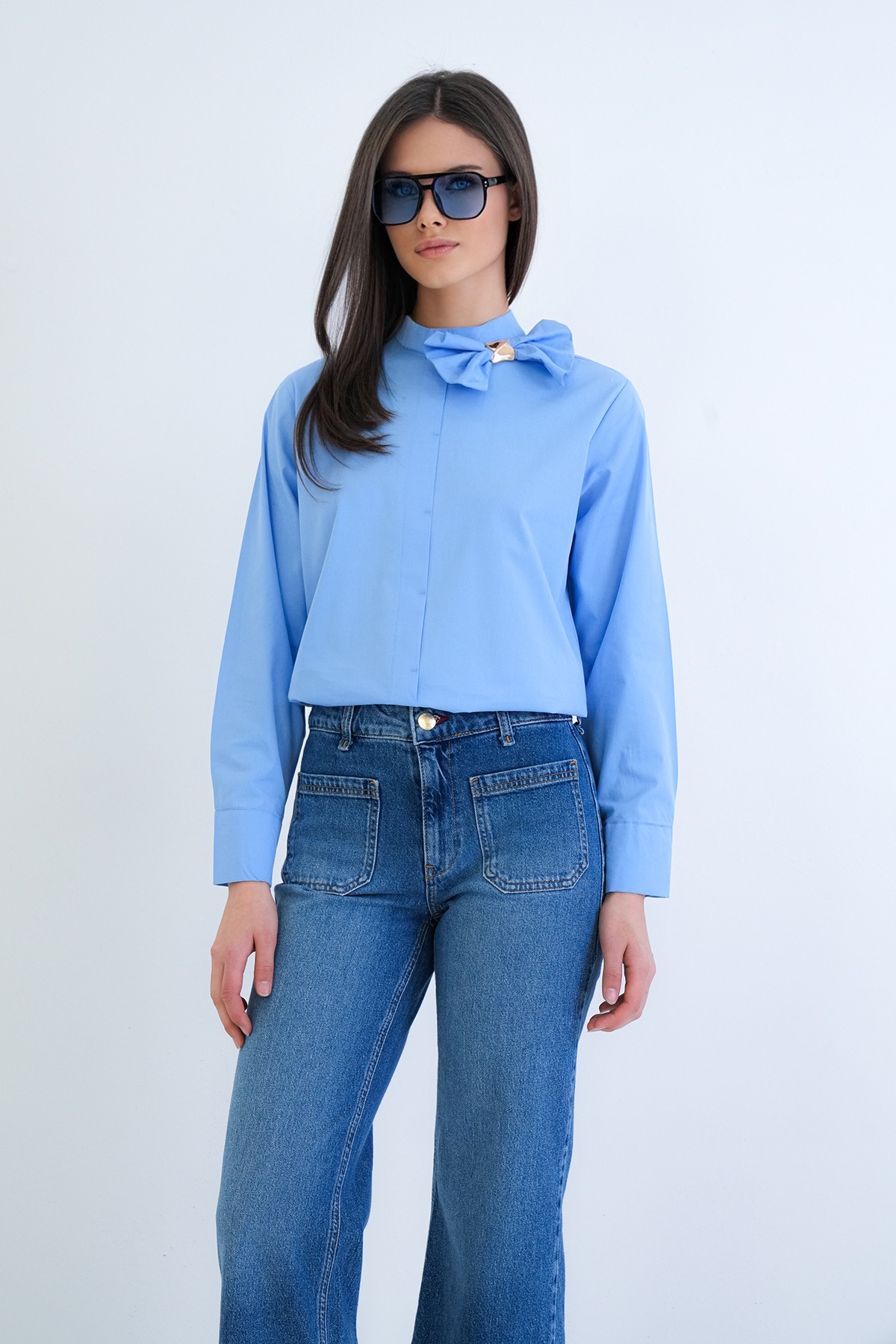 Kadın Mavi Dik Yaka Fiyonk Detaylı Manşet Kollu Poplin Bluz Alc-X15274
