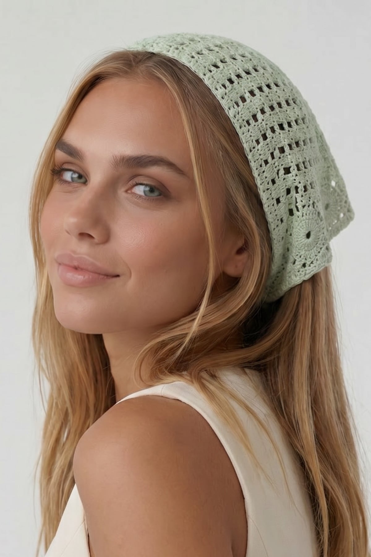 Mint Çiçek Motifli Bandana Alc-X15560