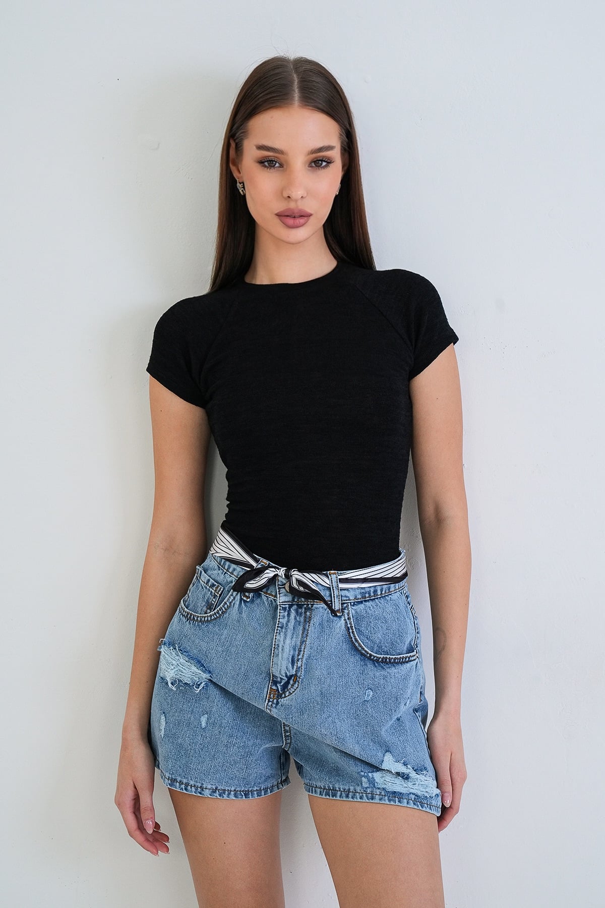 Kadın Siyah Bisiklet Yaka Reglan Kol Likralı Örme Bluz Alc-X15388