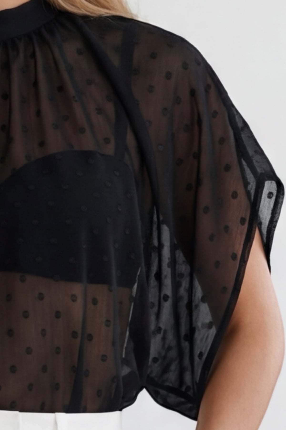 Kadın Siyah Dik Yaka Bağlamalı Drape Detaylı Şifon Bluz Alc-X15480